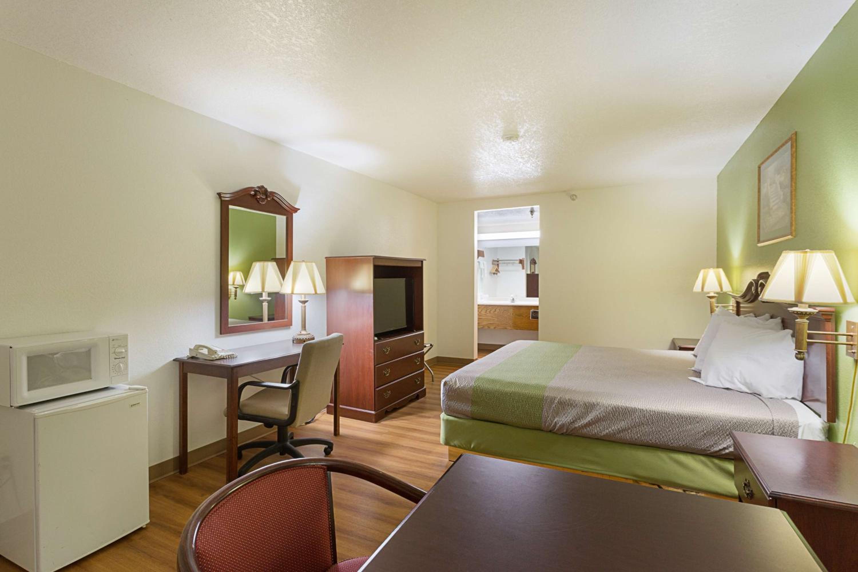 Rodeway Inn Santa Rosa