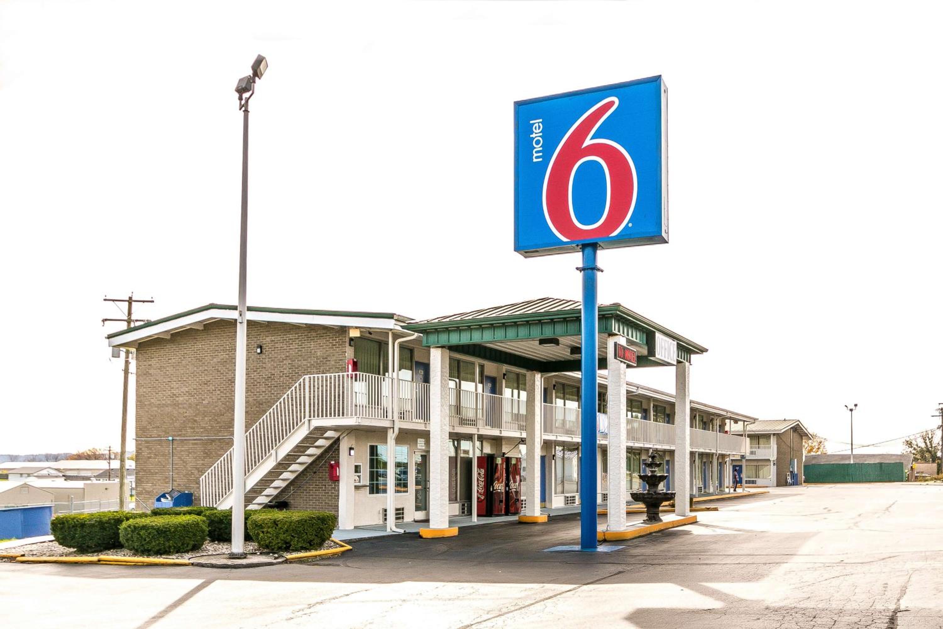 Motel 6-Somerset, KY view 4