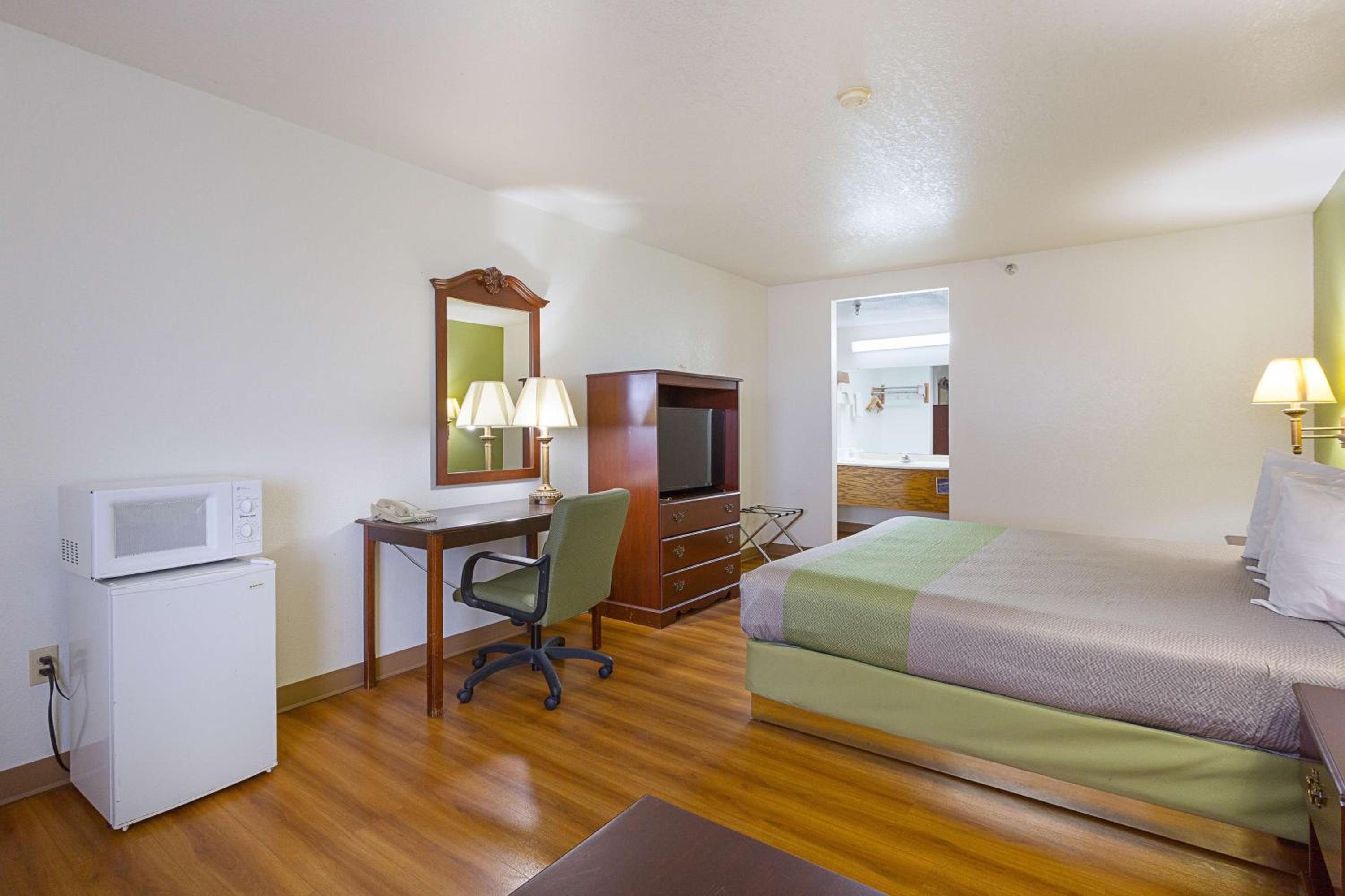 Rodeway Inn Santa Rosa