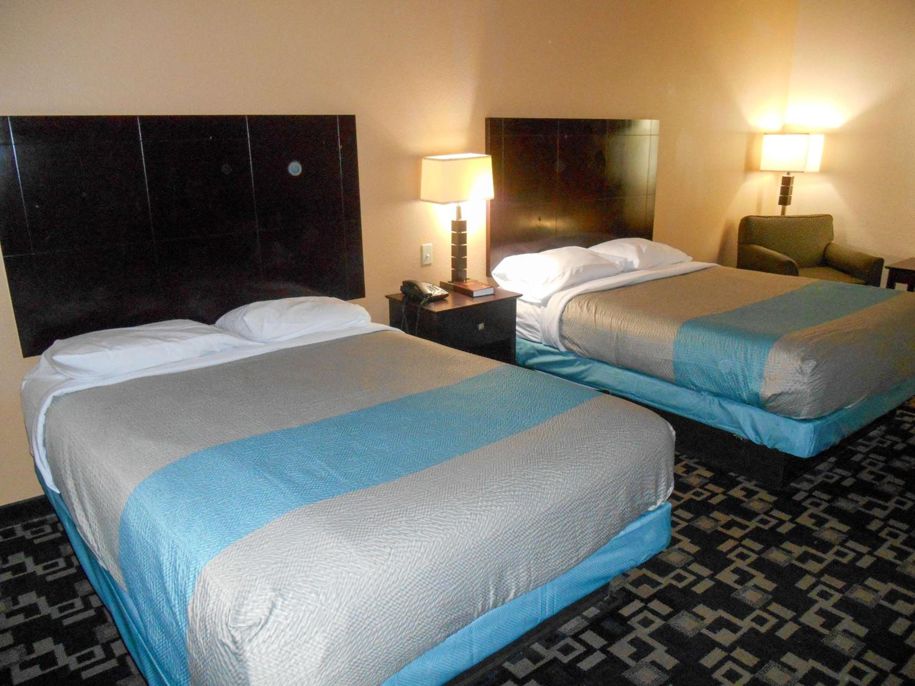Motel 6-Joshua, TX view 5