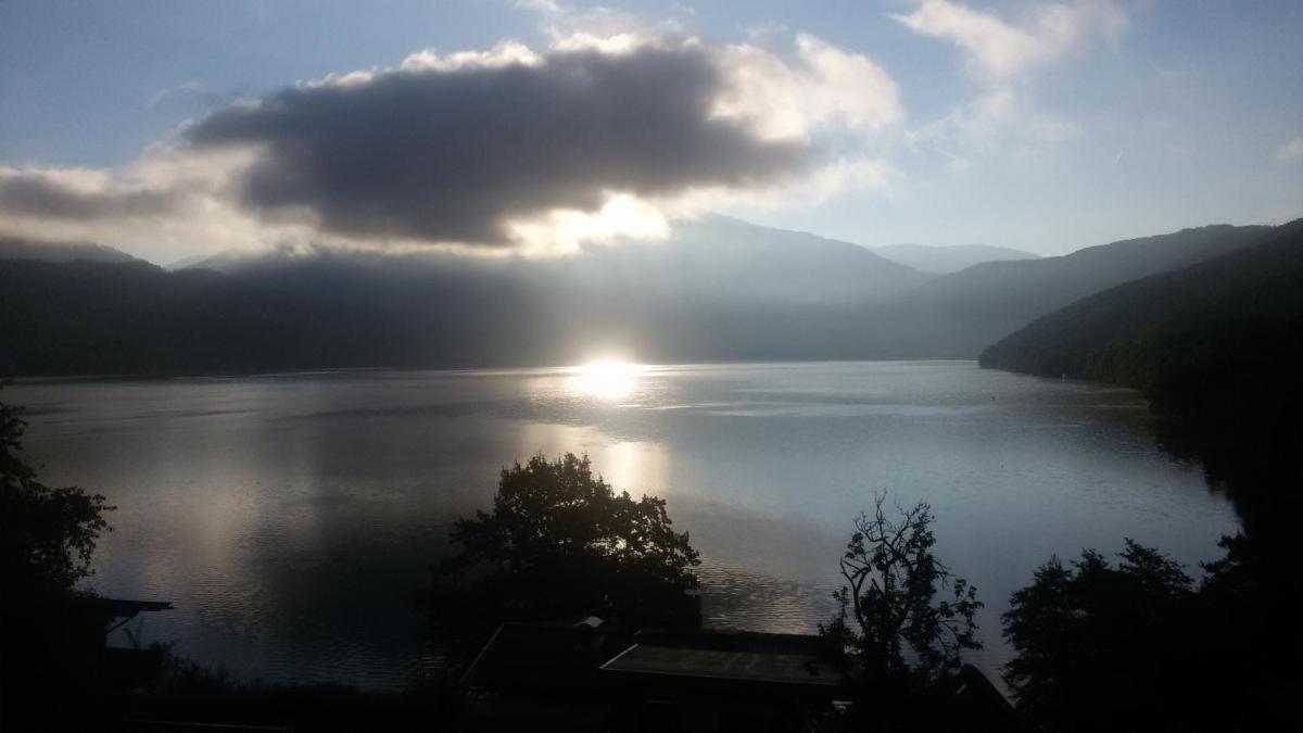 Ferienwohnungen Fischerhaus - direkt am See