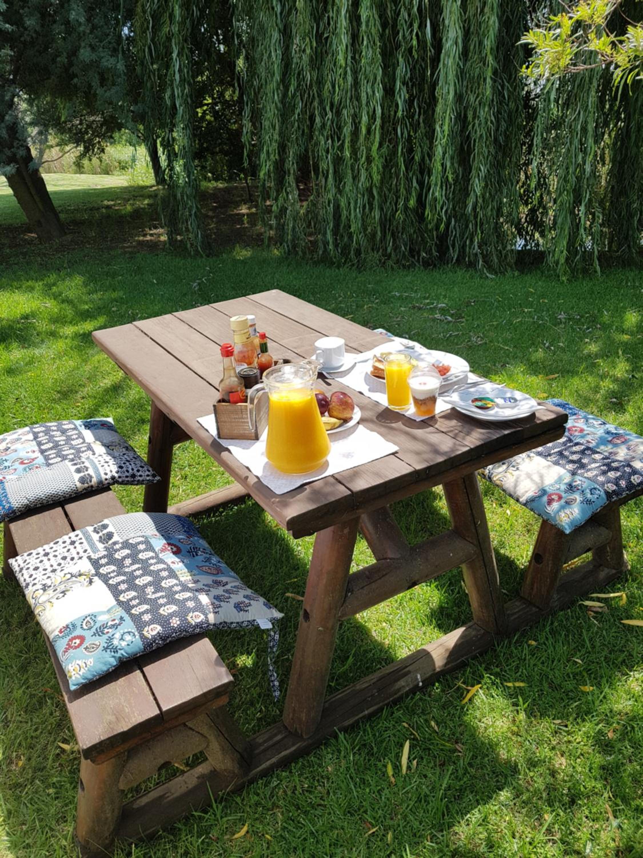 Hiflyerz Guest House