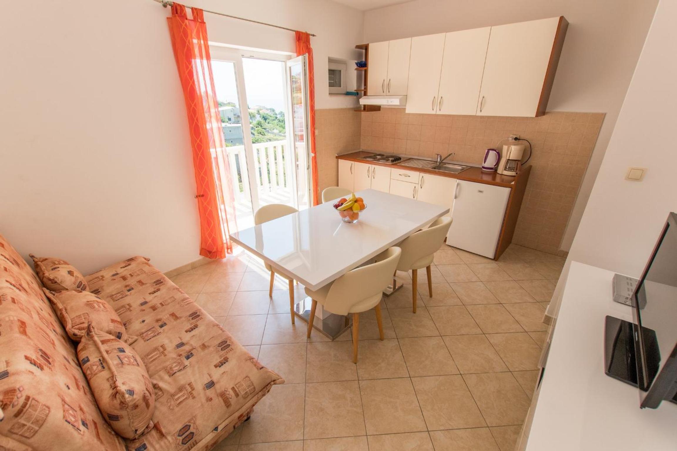 Apartments Matko's Oasis view 4