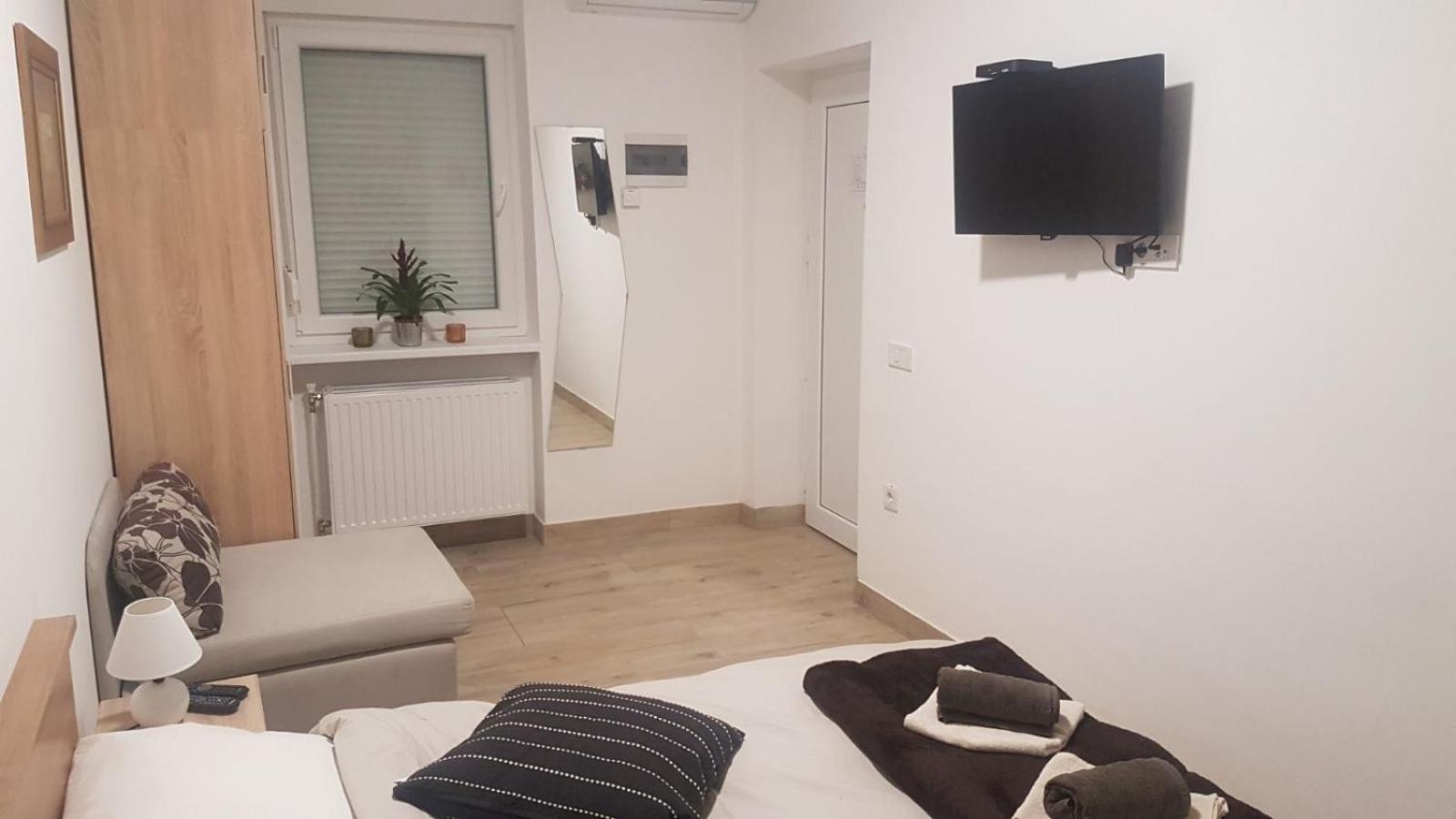 Home Away From Home - Apartment Ilica view 5