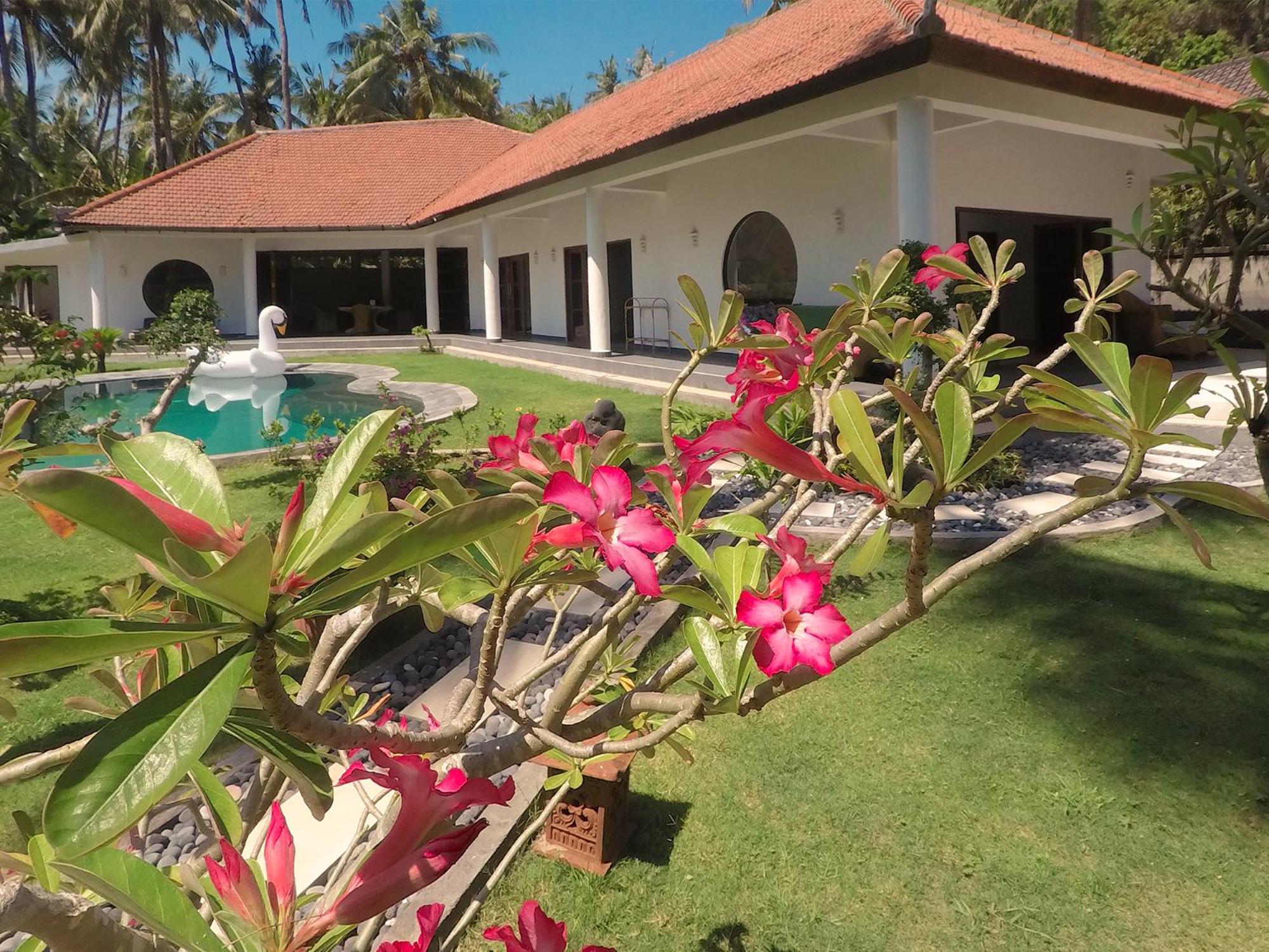 Villa Rizki Candidasa
