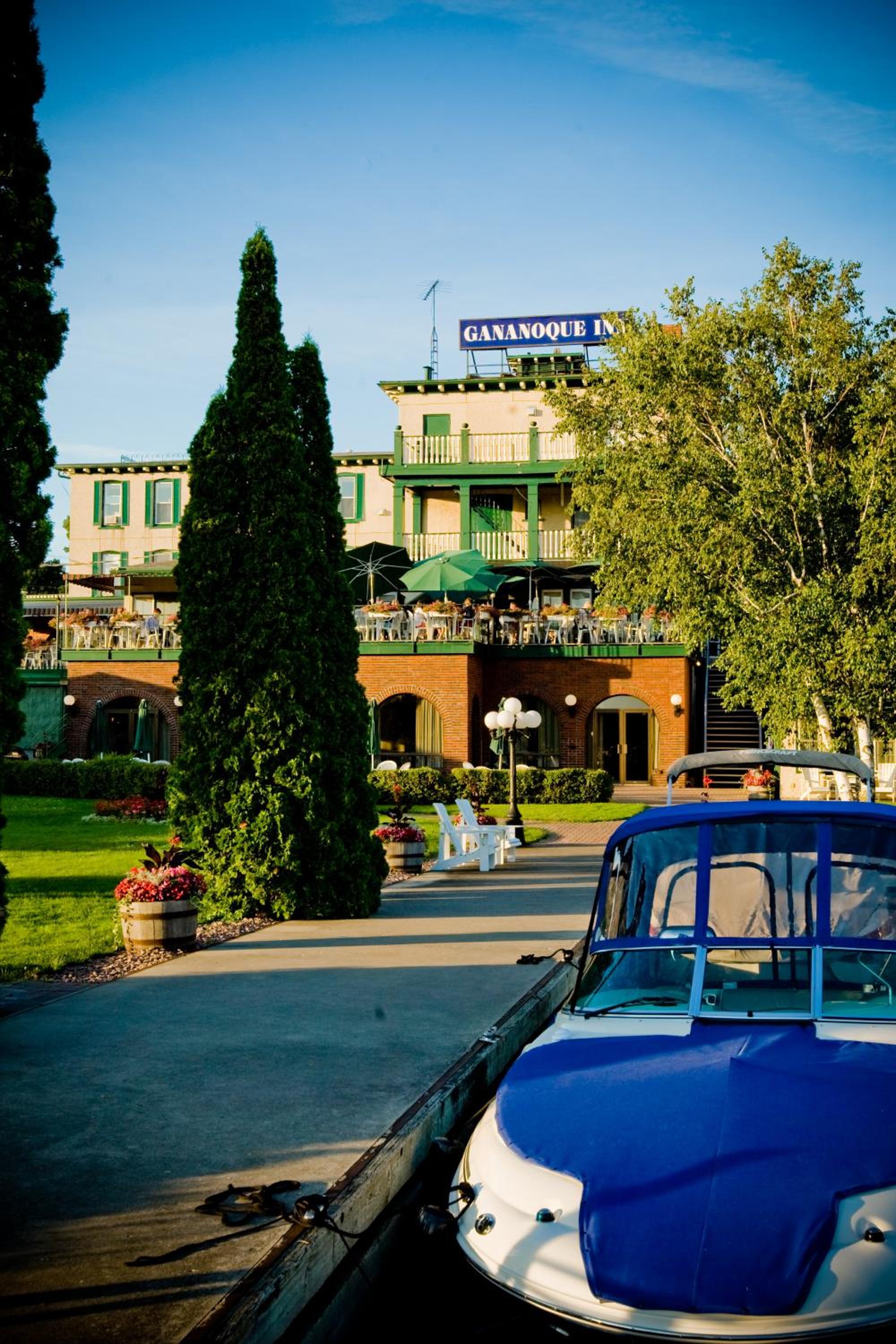 Gananoque Vacations - The Gananoque Inn - Property Image 9
