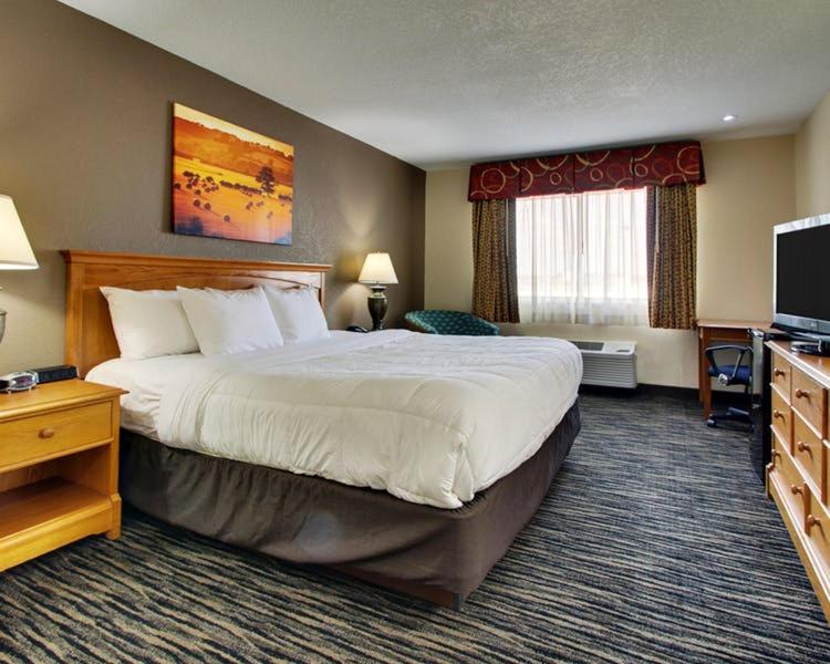 EverSpring Inn Suites - Property Image 22