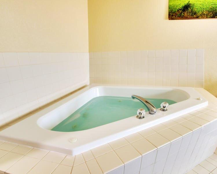 EverSpring Inn Suites - Property Image 13