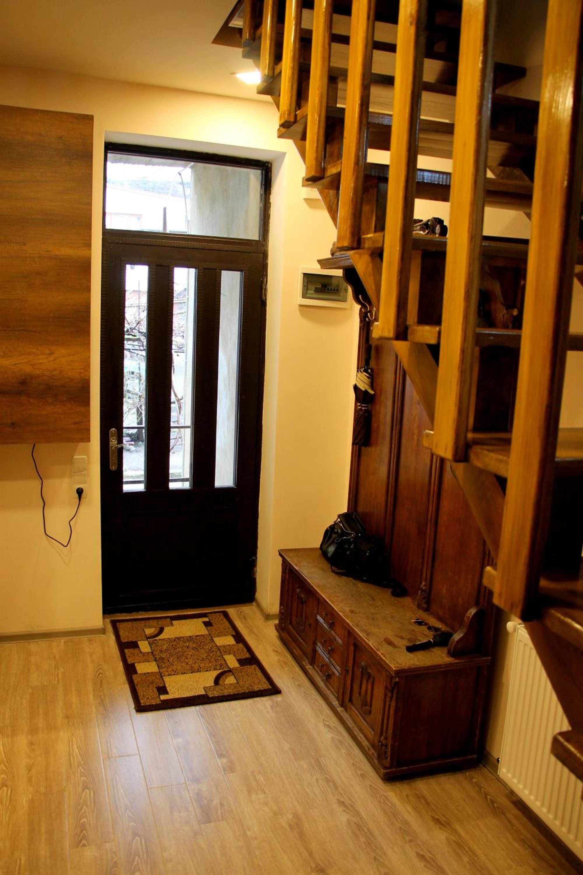 Photo 44