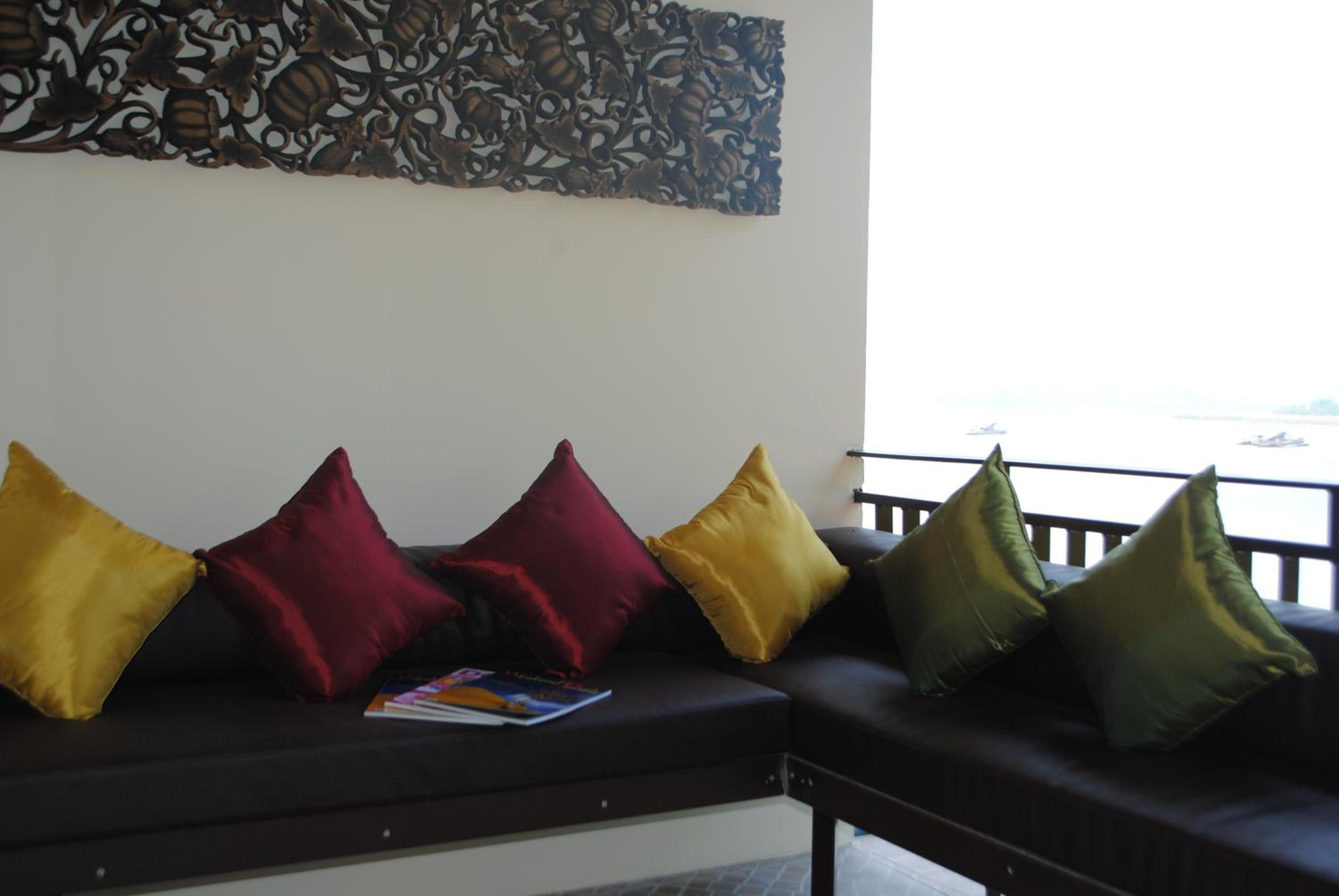 Monsane River Kwai Resort