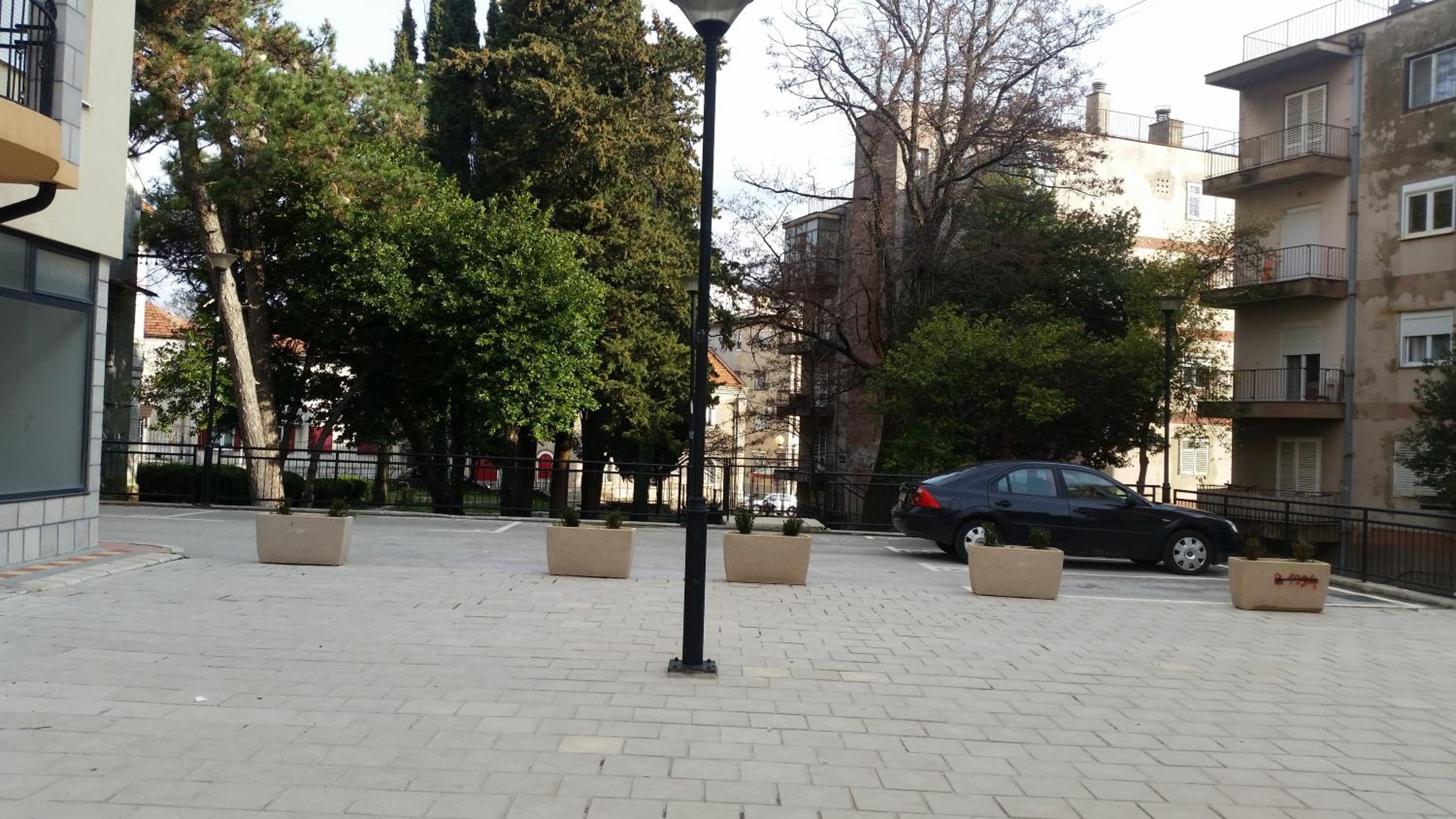 Photo 33