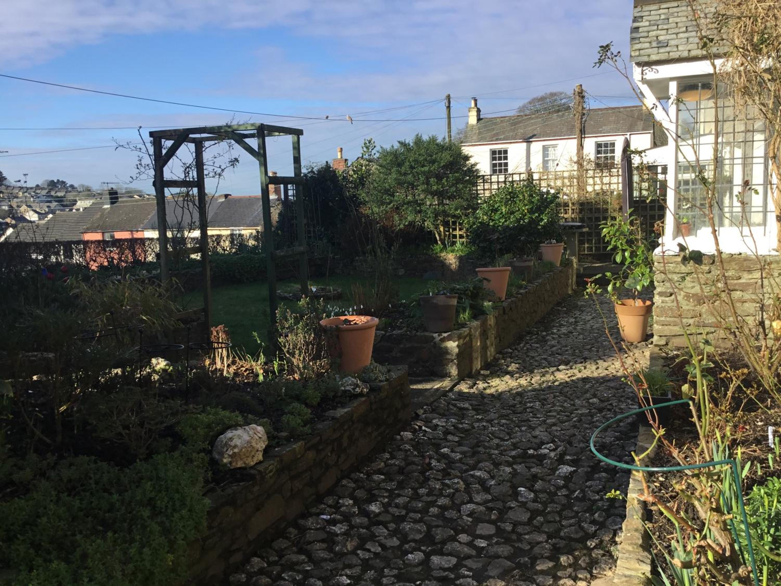 Priory Cottage Bodmin view 3