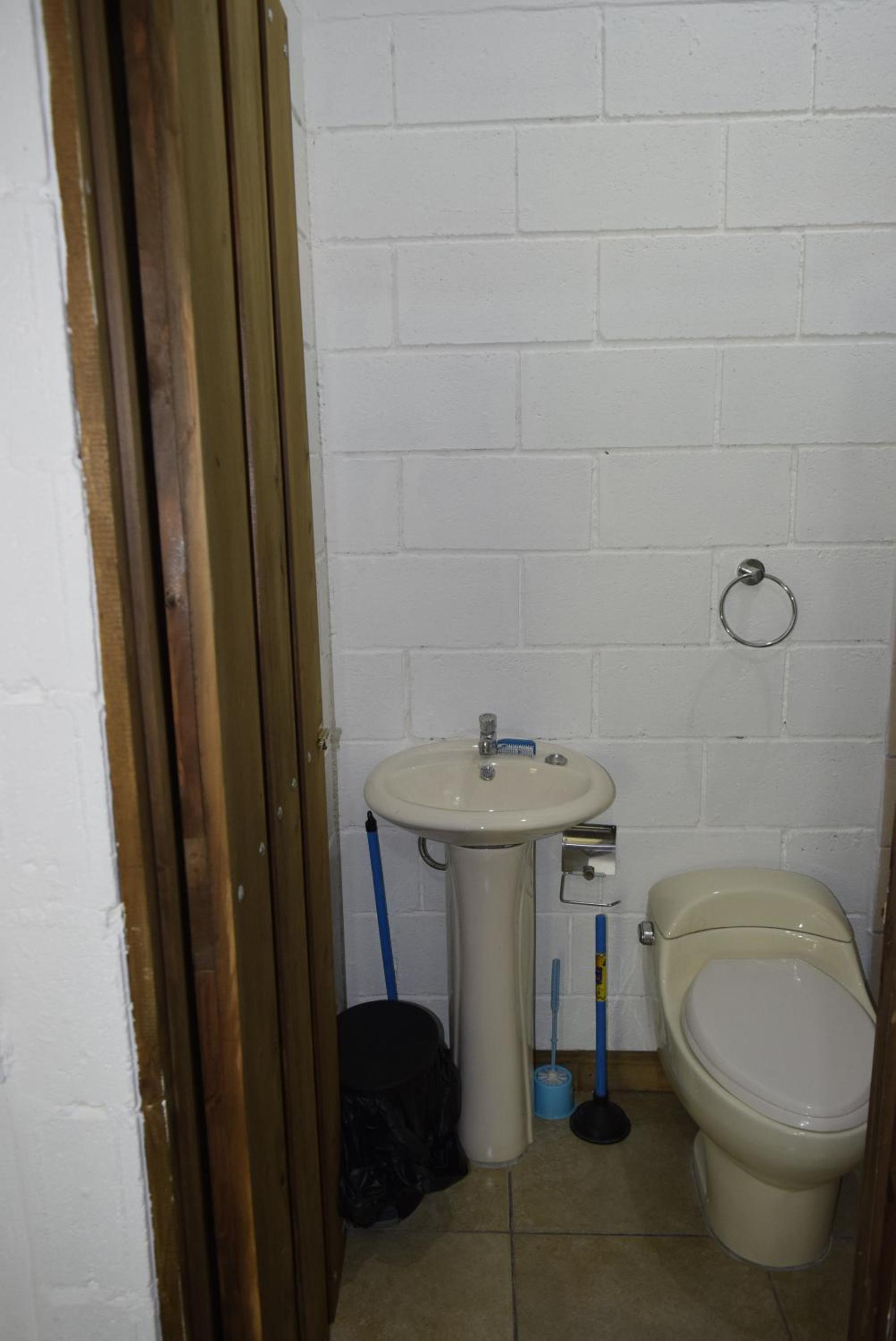 Photo 11