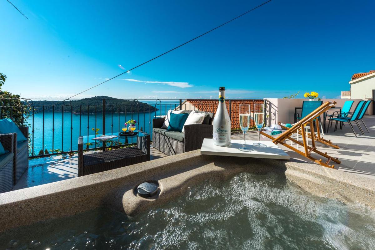 Hotel Sunshine Apartment With Hot Tub