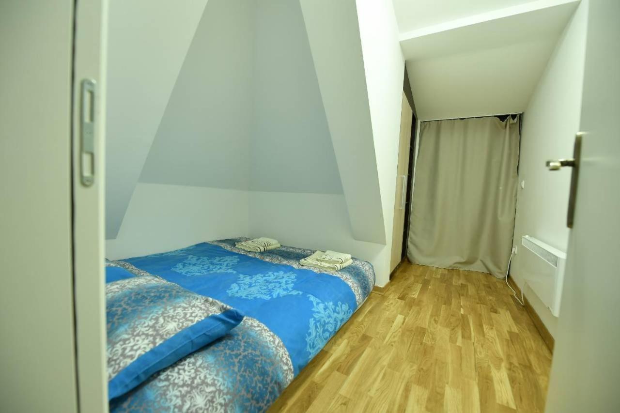 Dvori Apartments