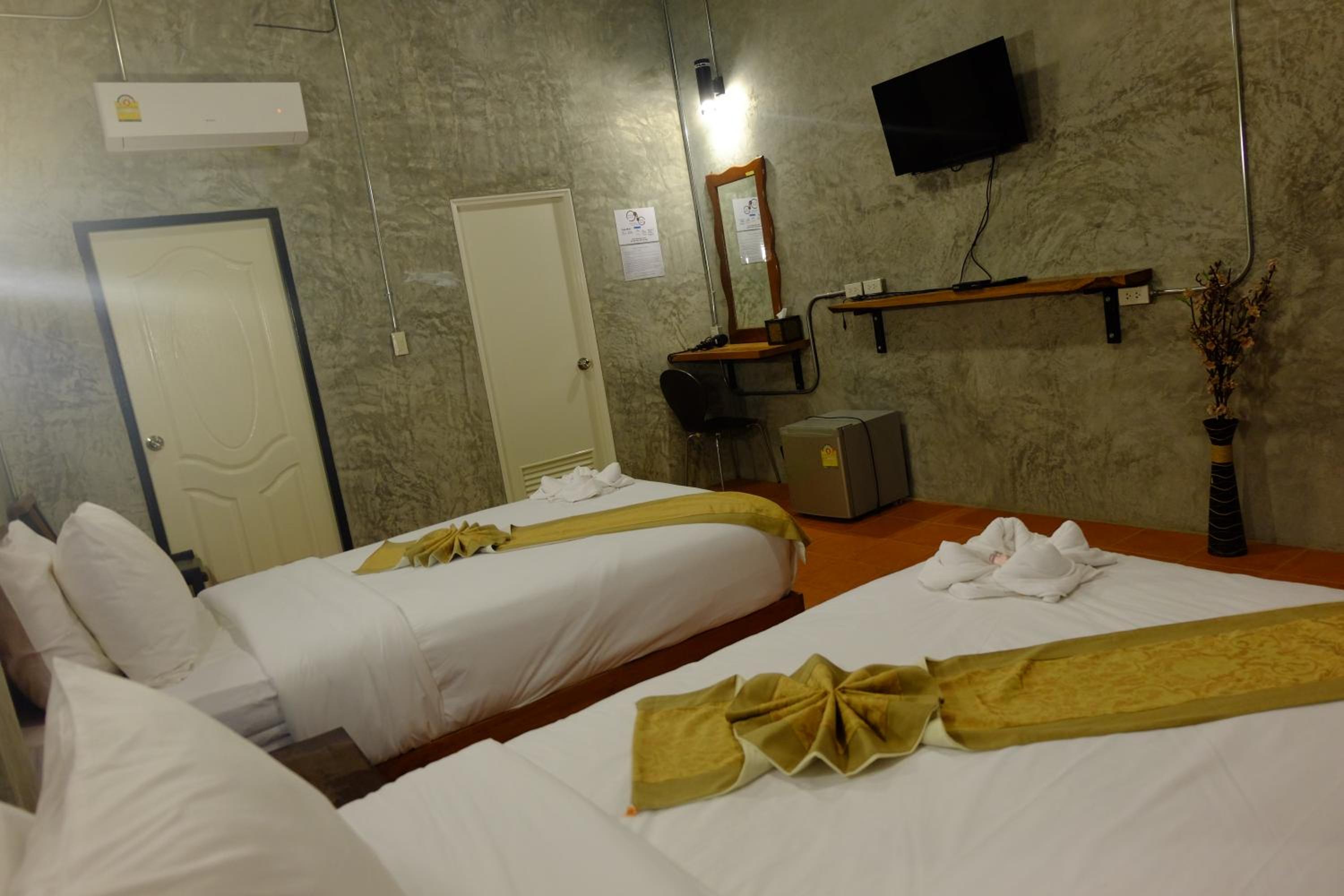 White Jail at Koh Tao Hostel