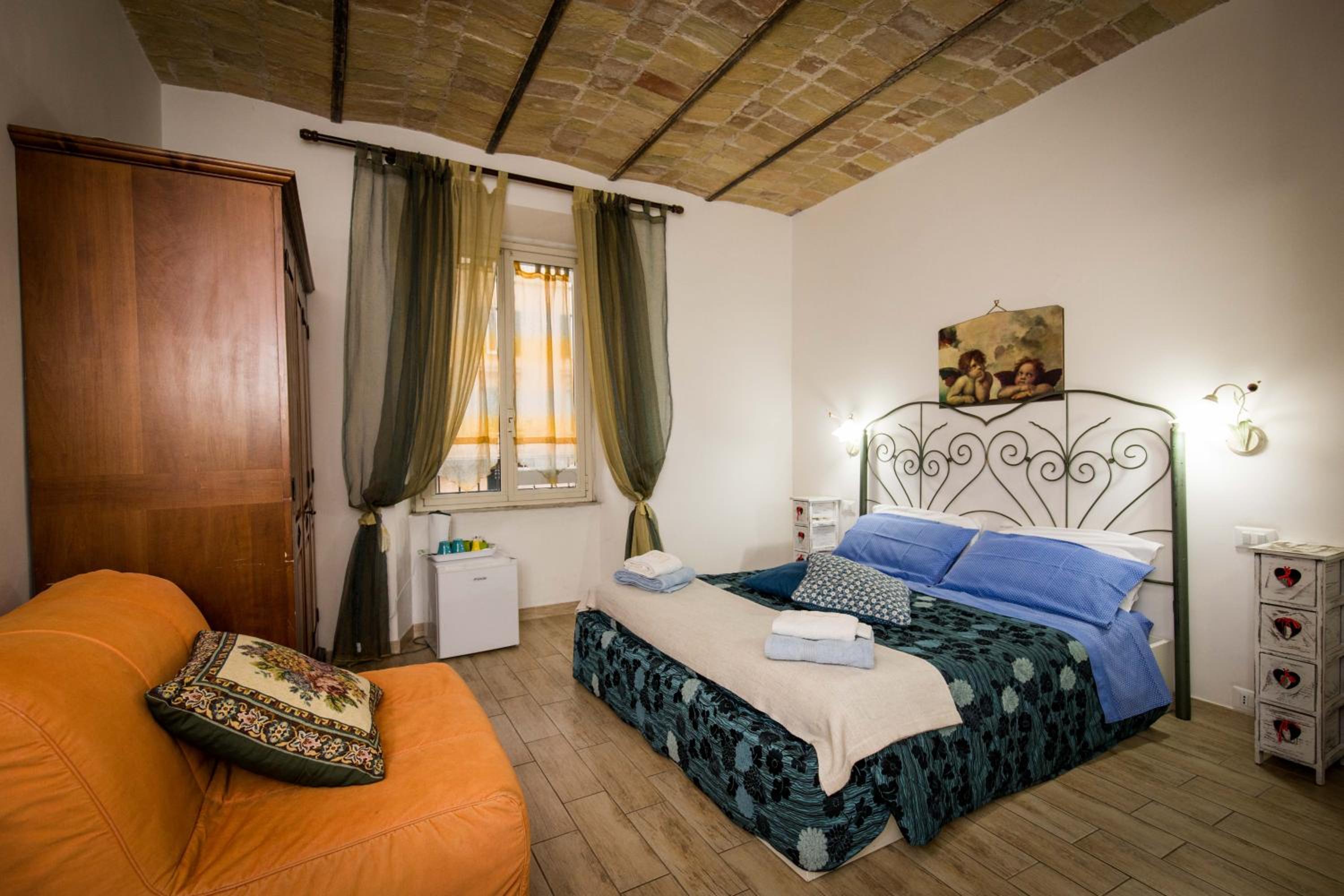 All'Ombra Del Cupolone Guest House