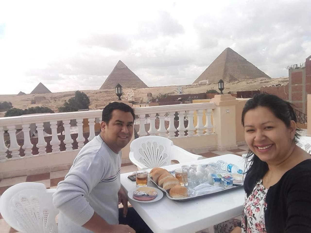 Royal Pyramids Inn