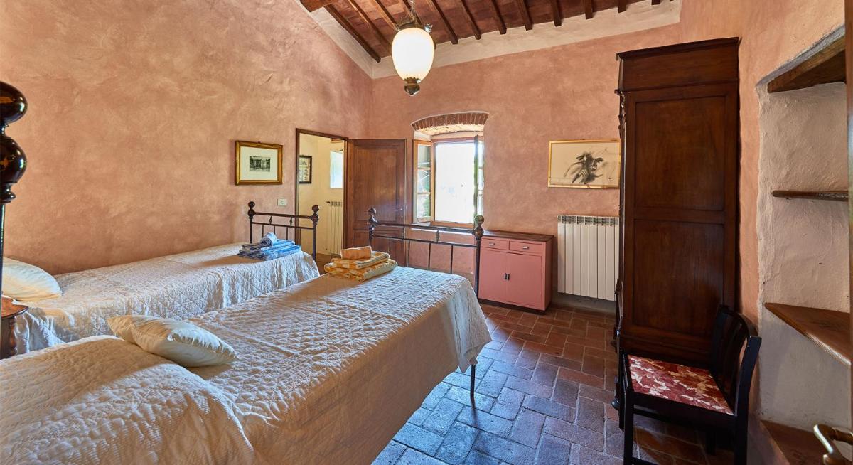 La Ghiandaia Casa Vacanza view 4