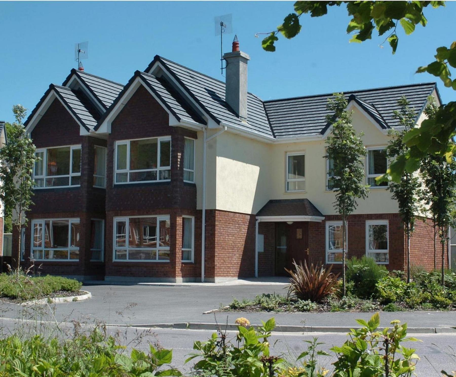 Innisfallen Holiday Homes by Trident Holiday Homes view 4