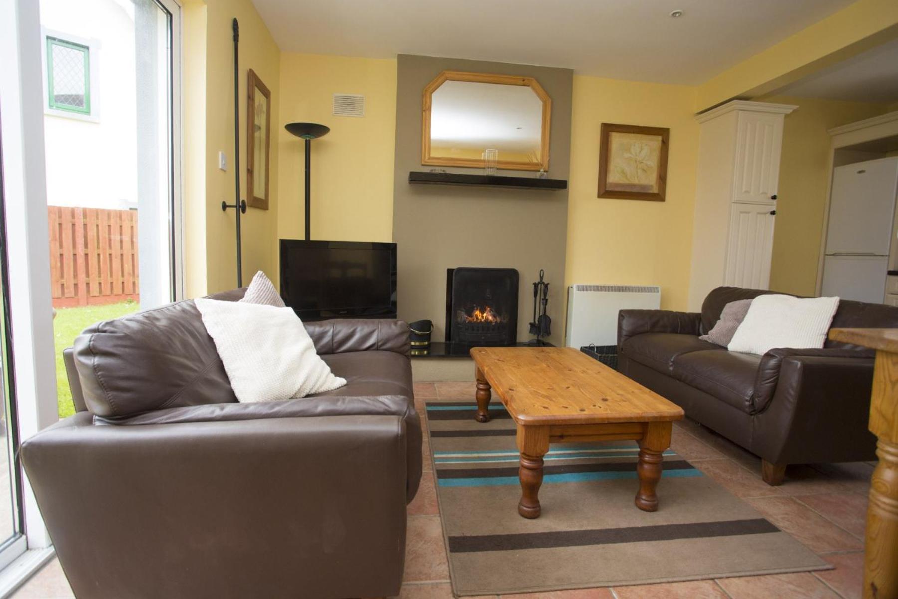 Willow Grove Holiday Homes No 3 by Trident Holiday Homes view 4