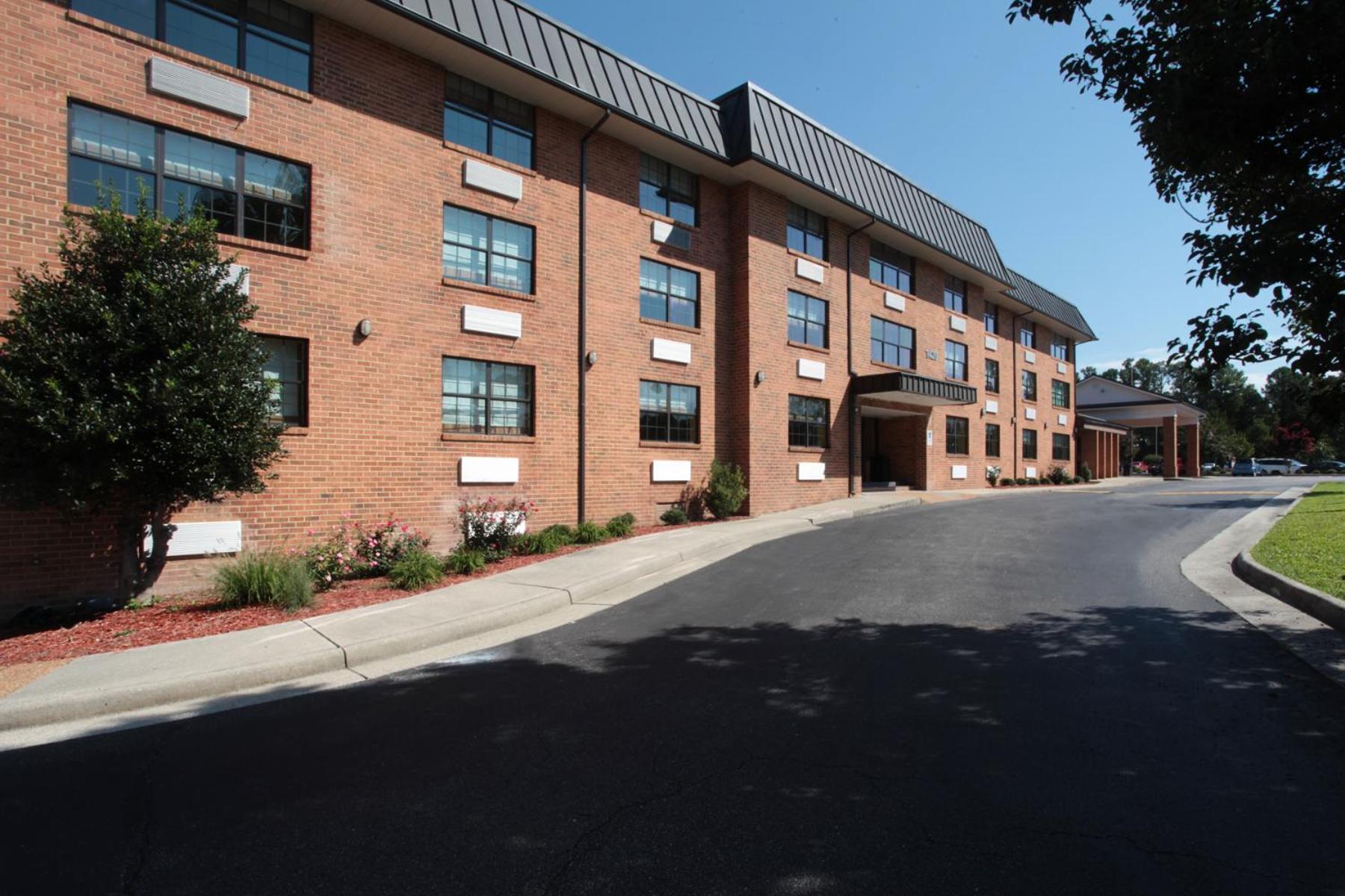 Patriots Inn