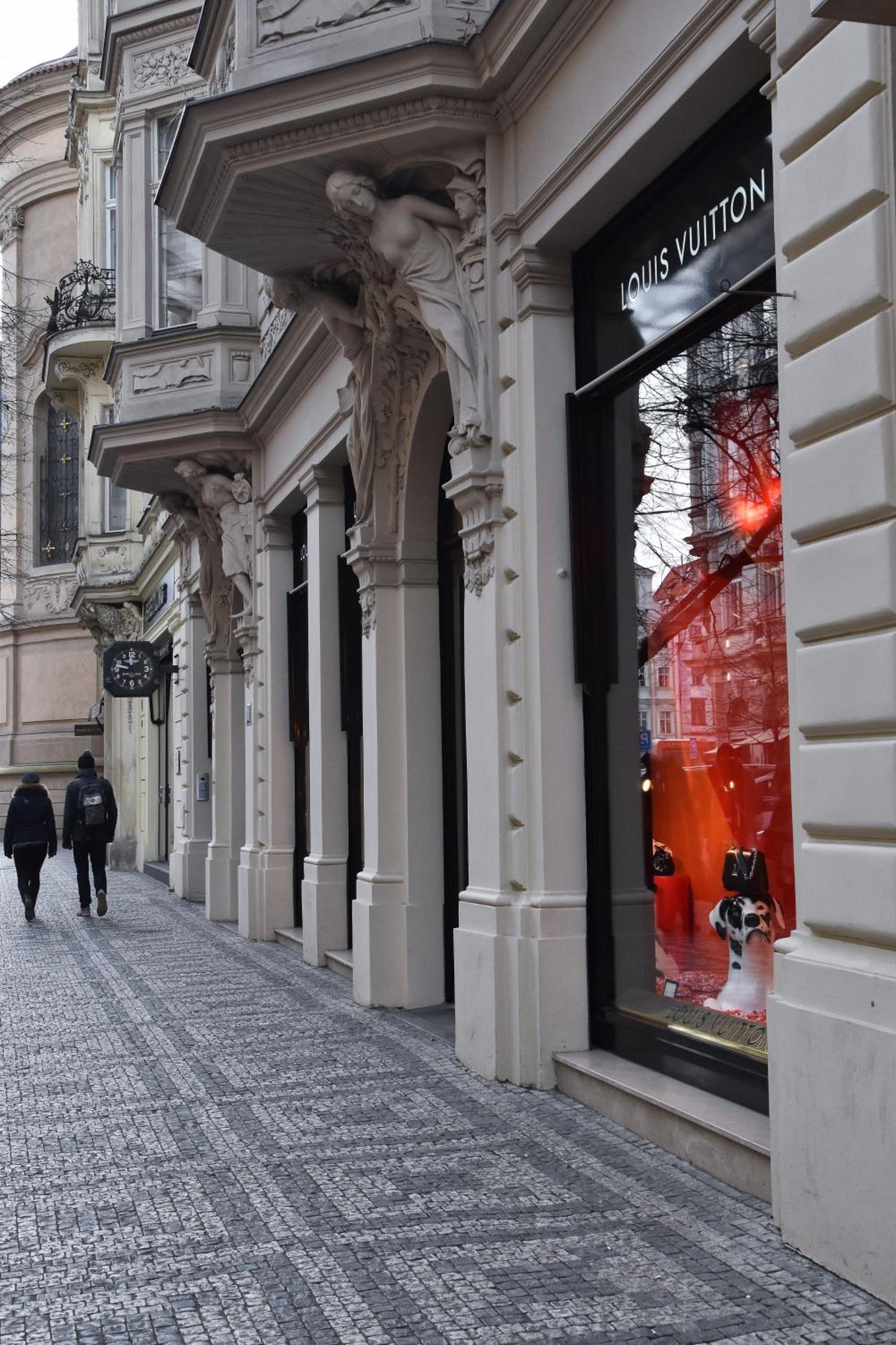 Drama Queen in Old Town Prague