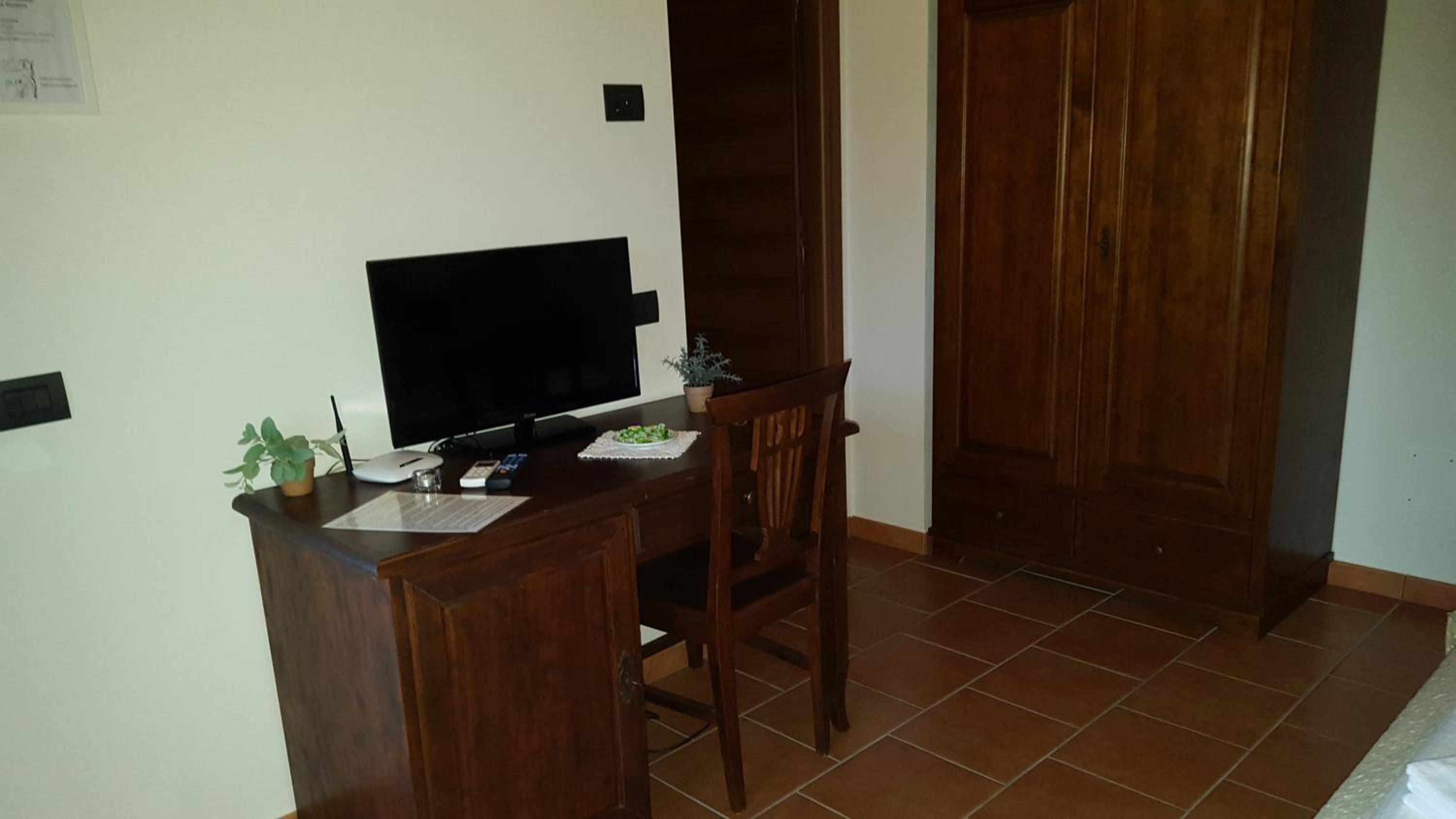 Photo 23