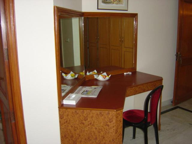 Photo 12