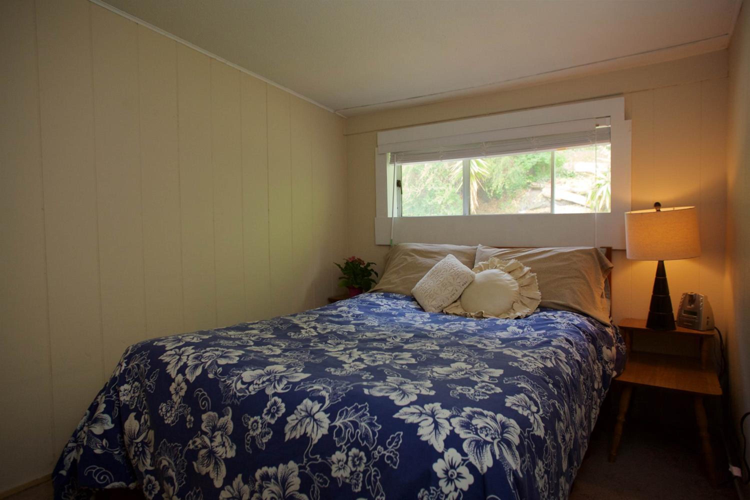 Halfmoon Haven Beach Cottage or Oceanview Suite