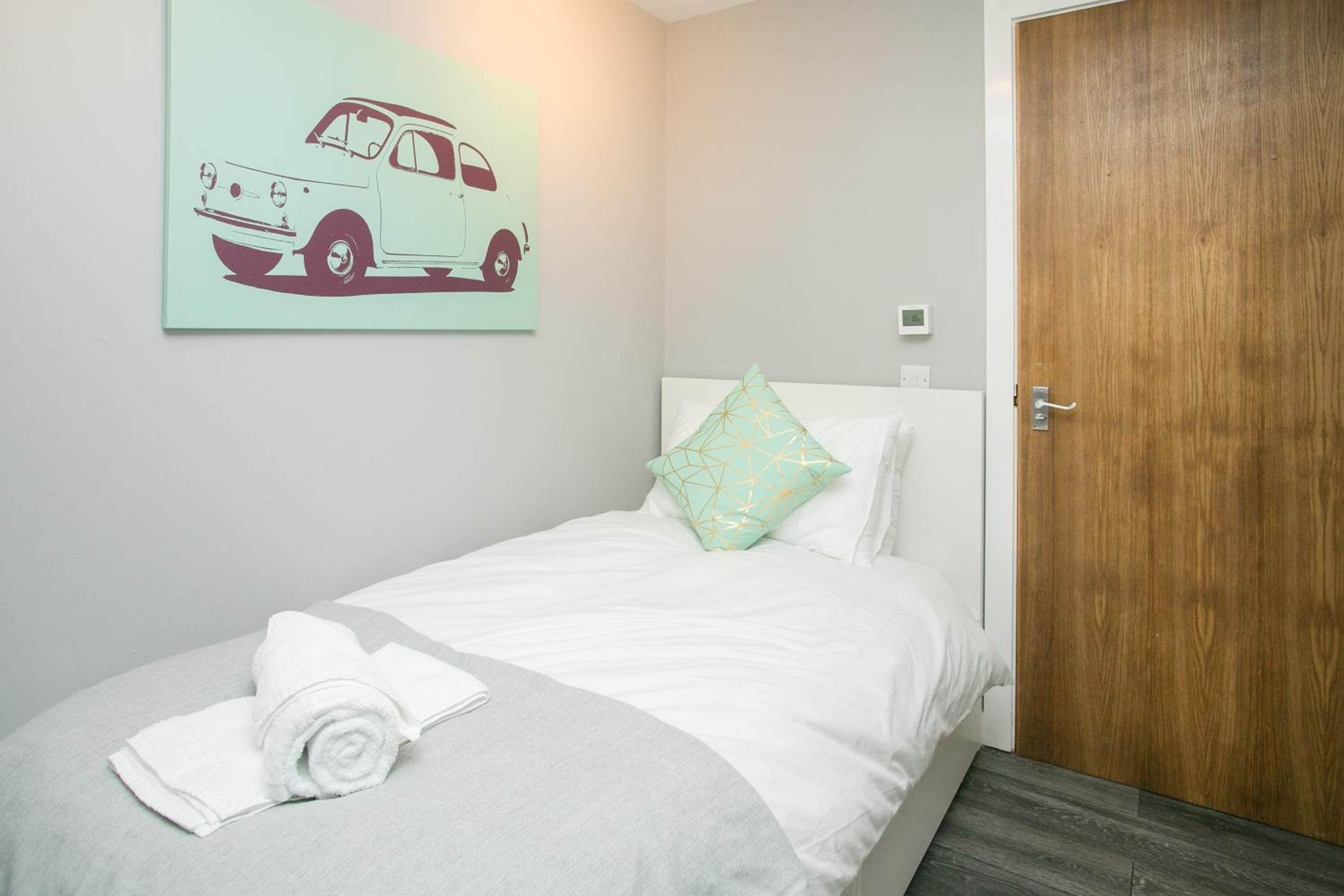 Malone Place Apartment