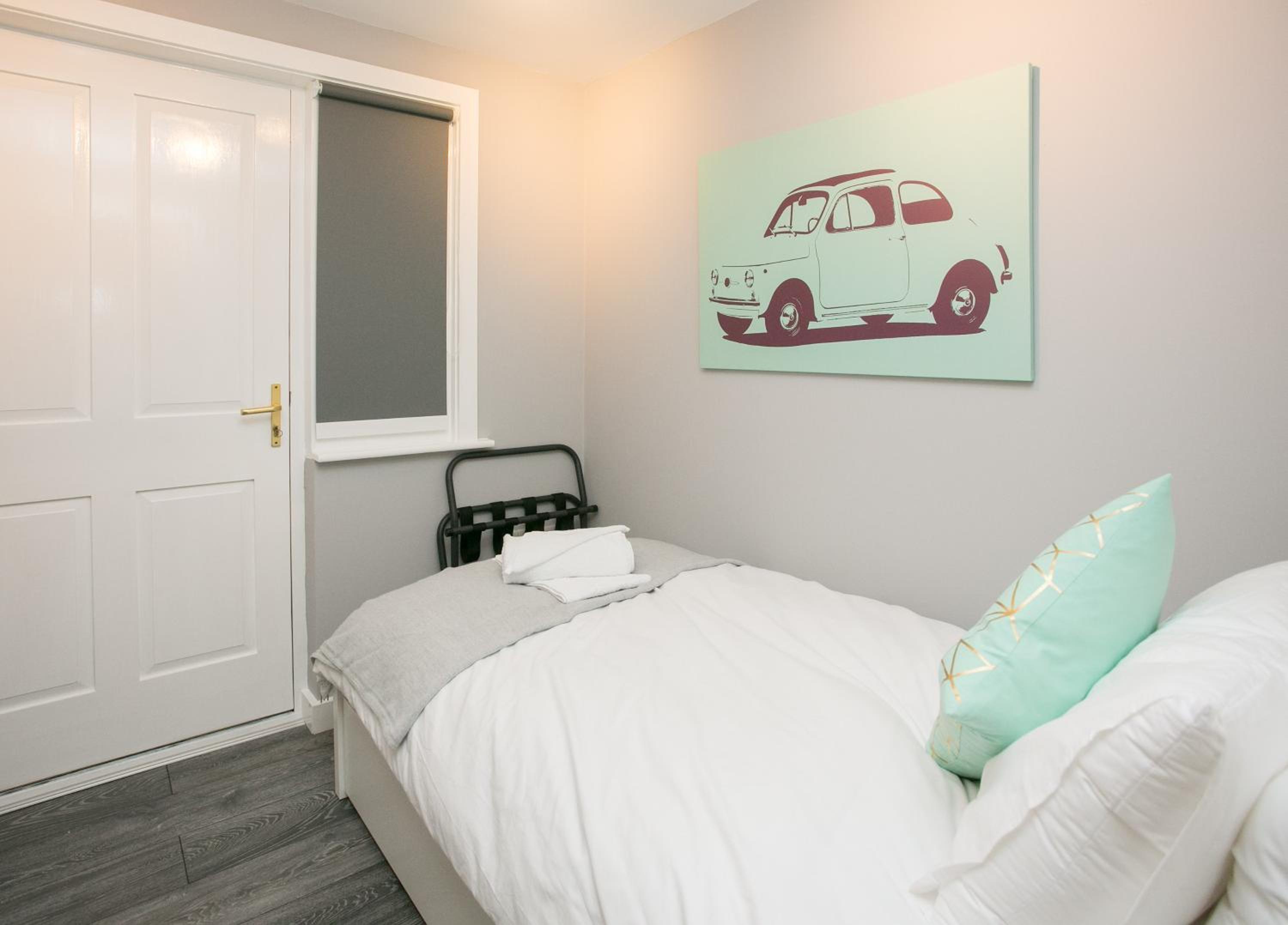 Malone Place Apartment