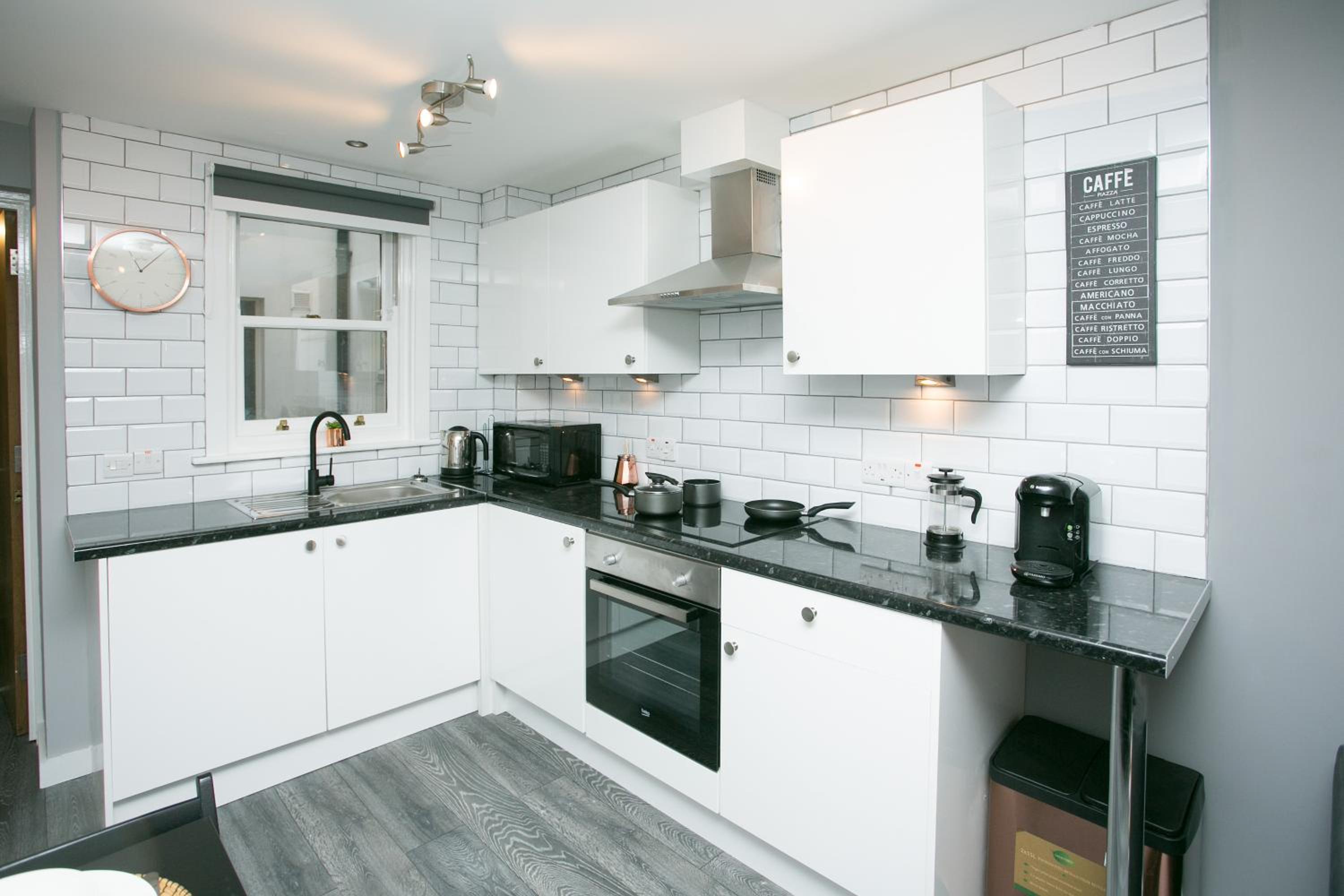 Malone Place Apartment