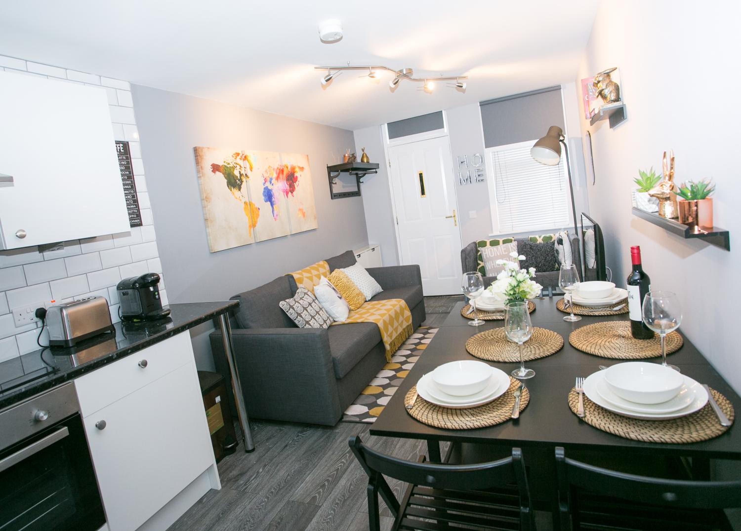 Malone Place Apartment