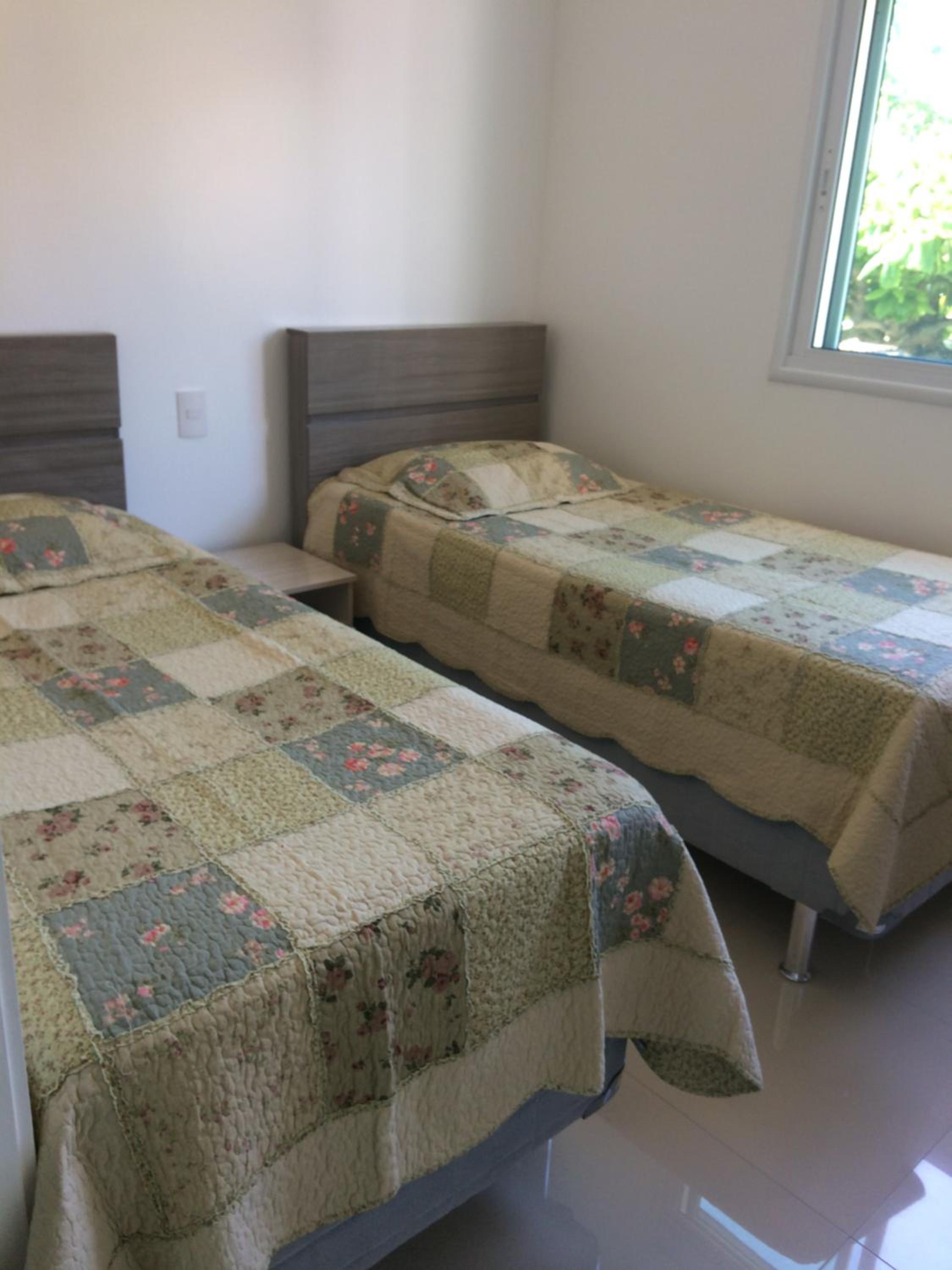 Lindo Apto, 50metros do mar, Ideal Para Familias