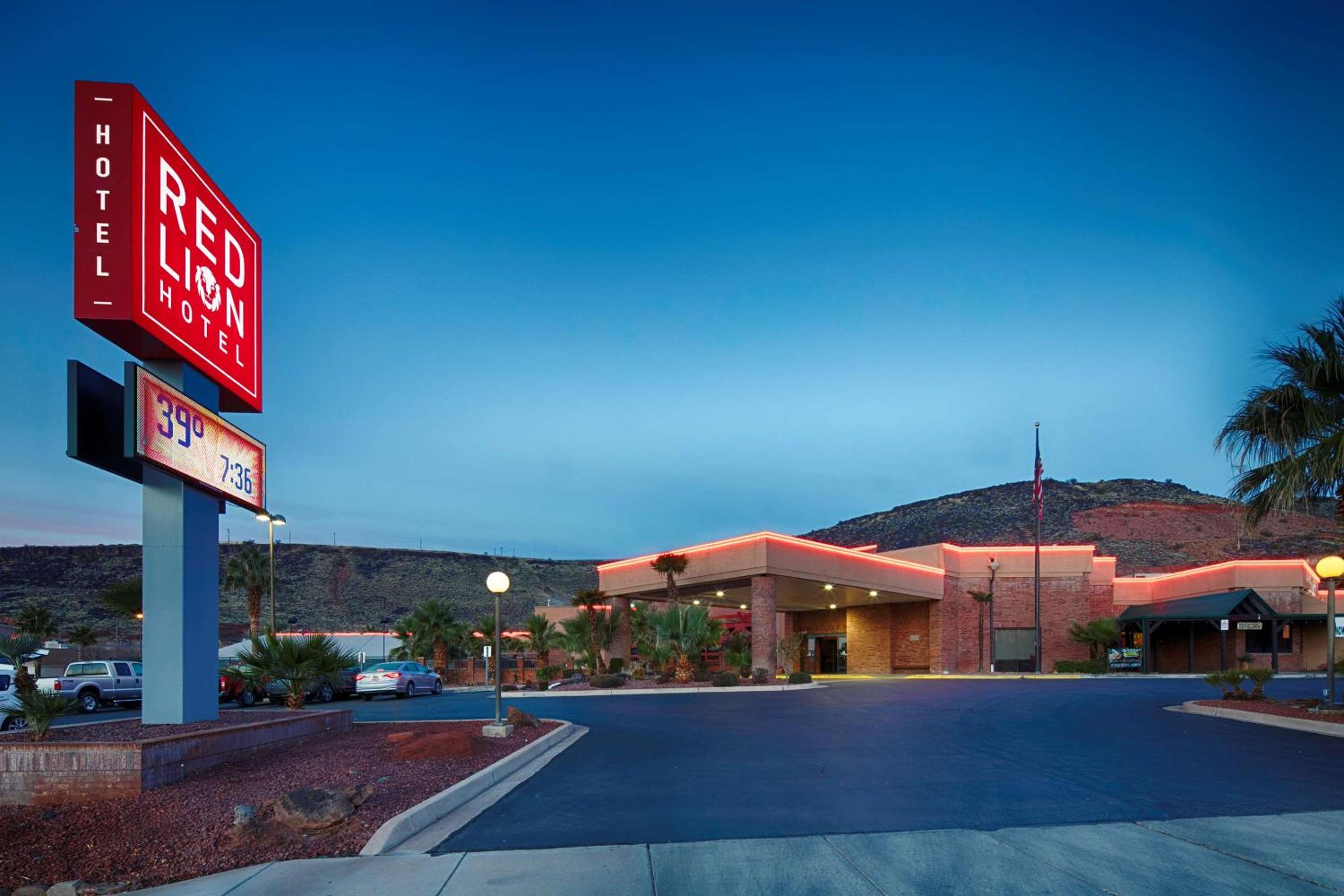 Hotel Red Lion Hotel and Conference Center St. George - Image 1