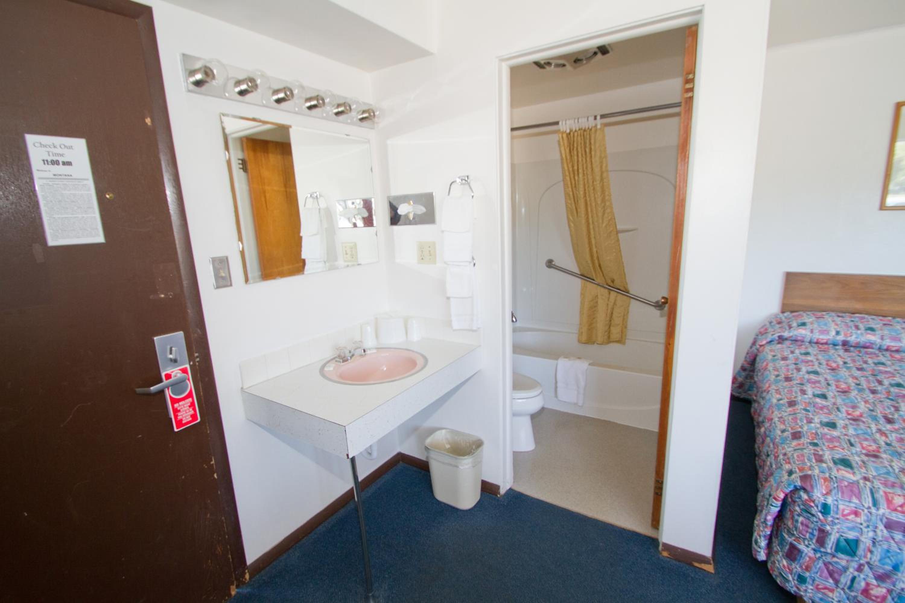 Brooks St. Motor Inn