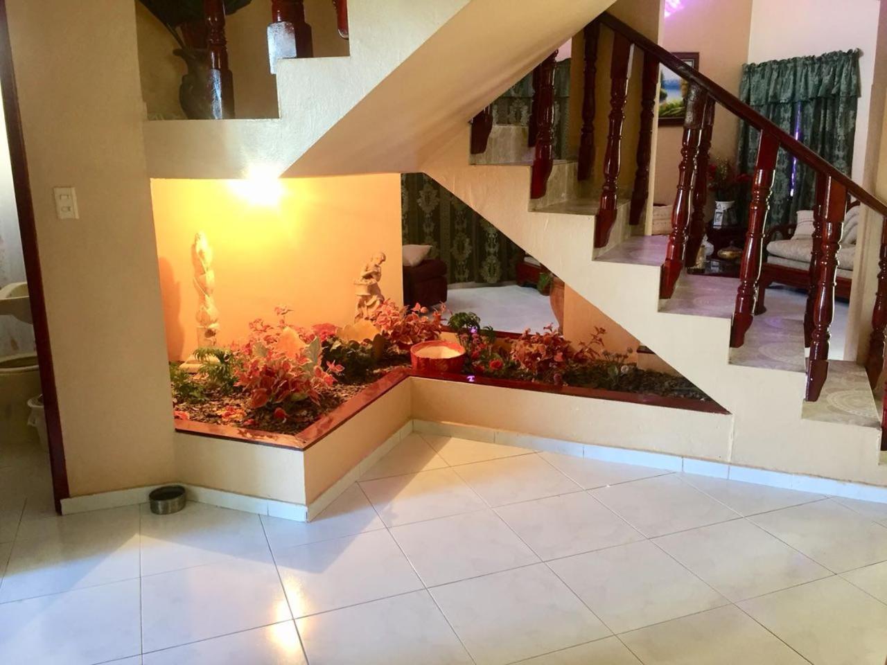 Nicole's Guest Home