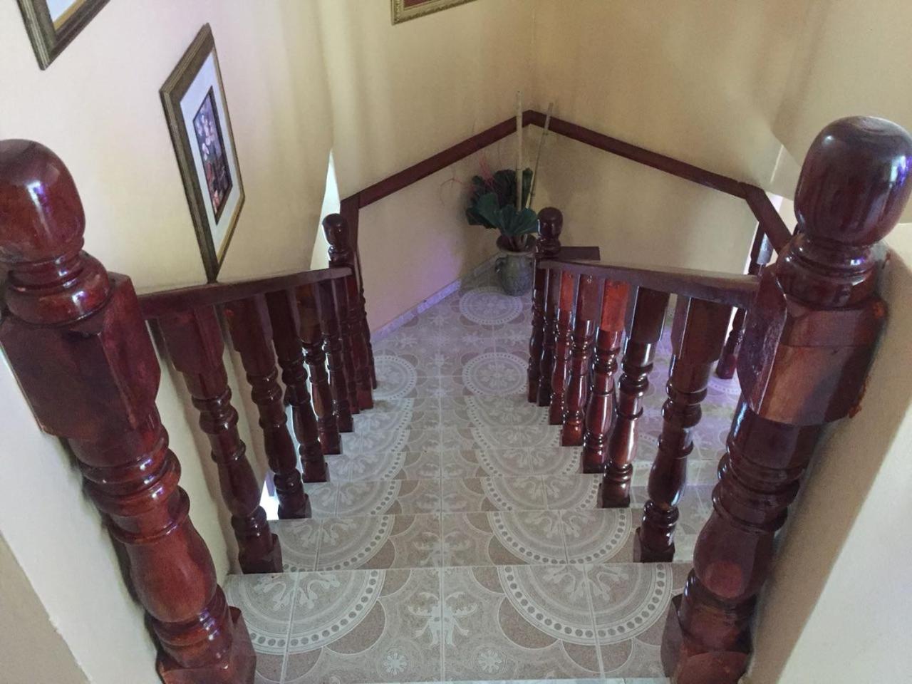 Nicole's Guest Home