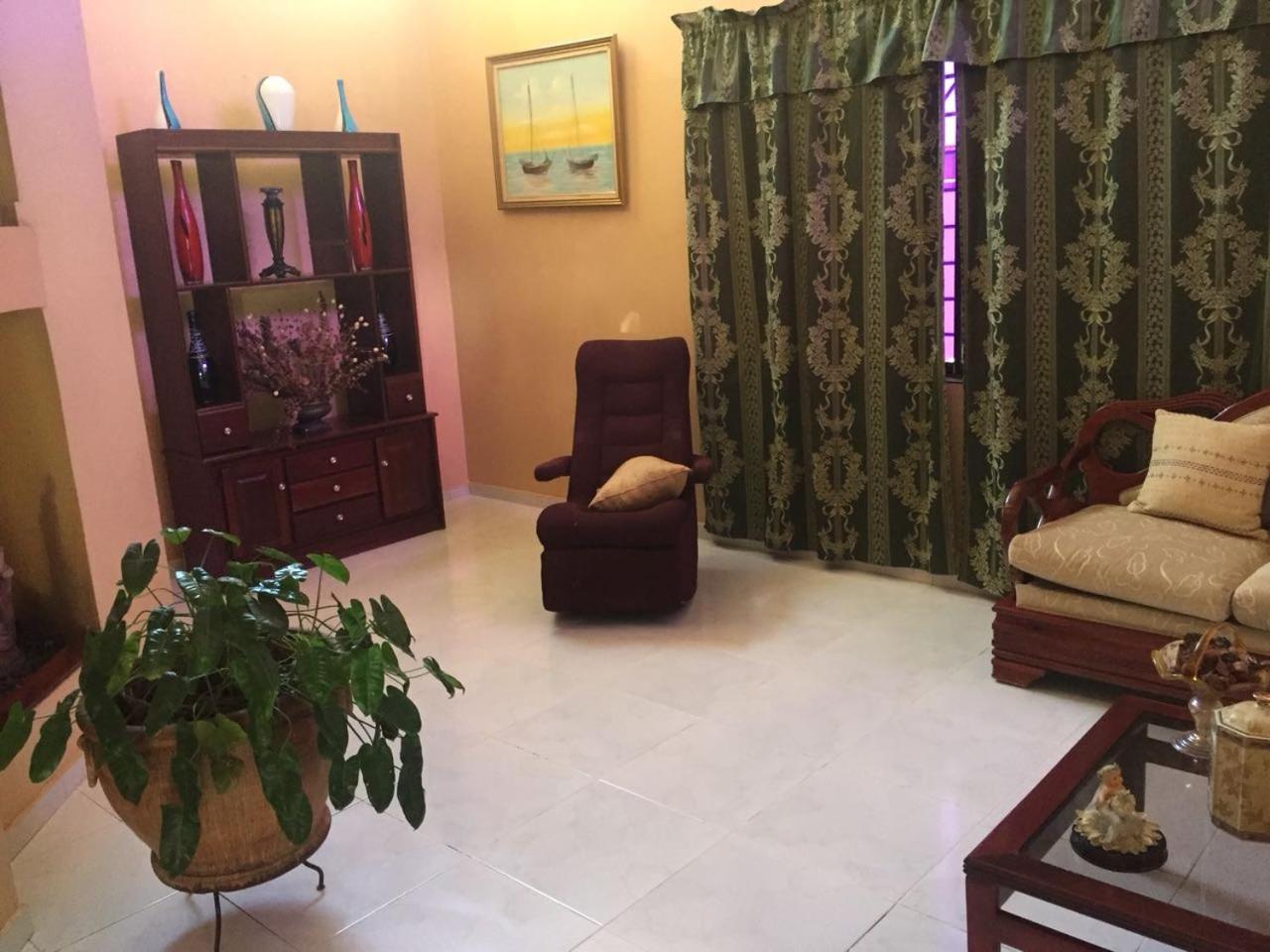 Nicole's Guest Home
