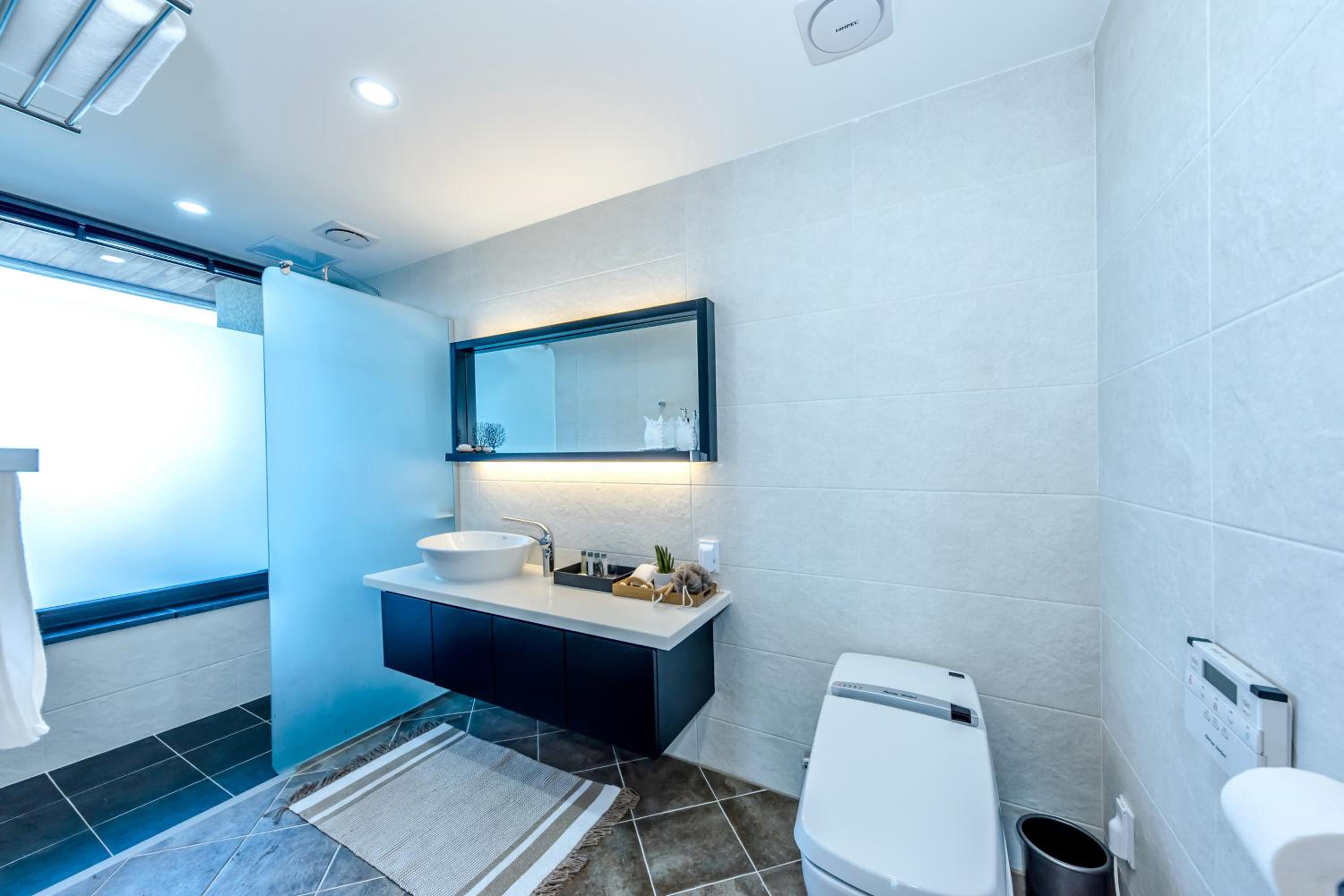 Jeju Vacations - Arts SpaPoolvilla - Property Image 3