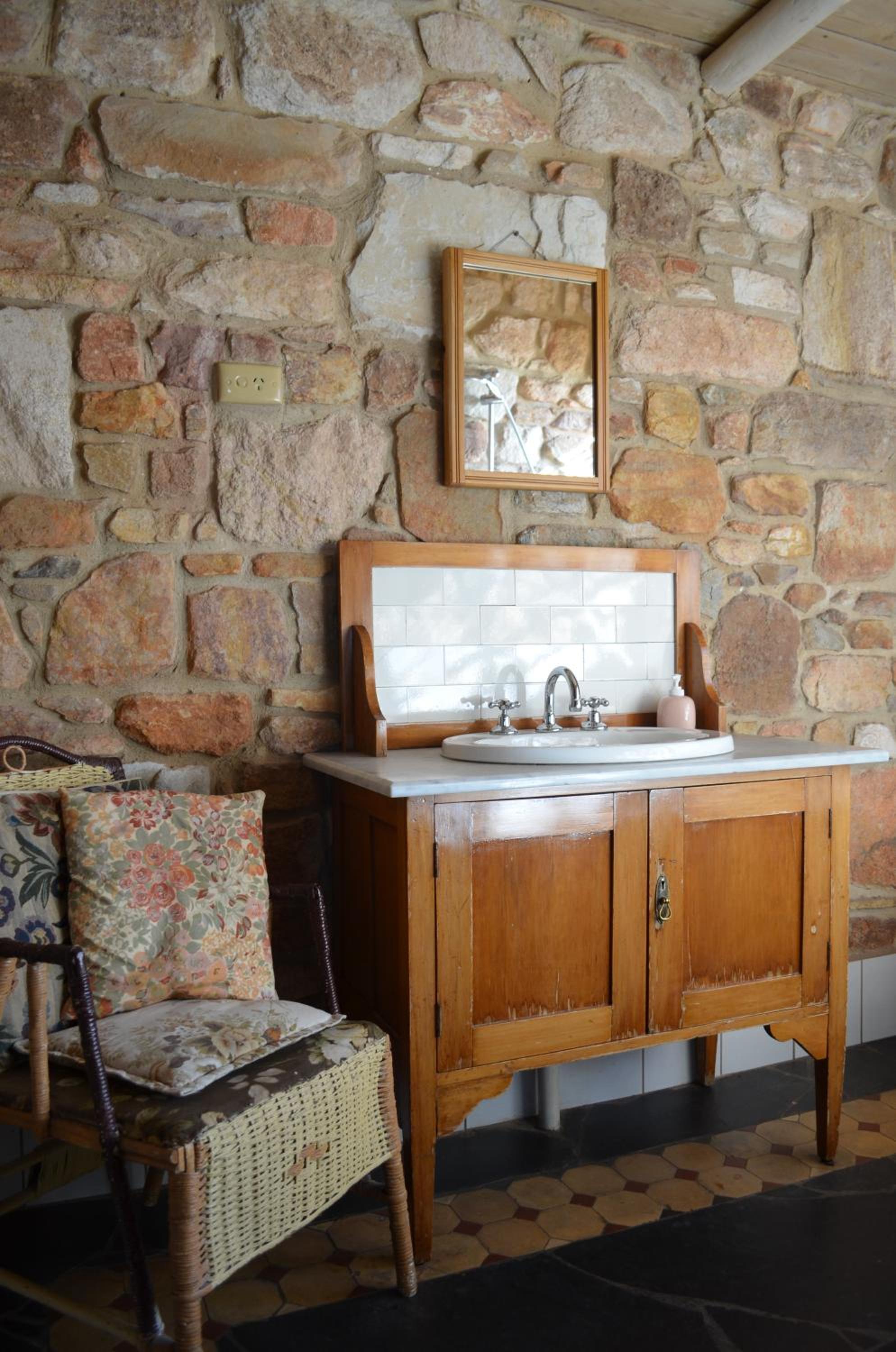 Trestrail Cottage Accommodation