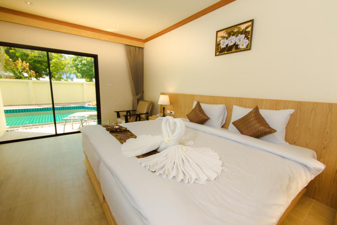Airport Beach Hotel Phuket