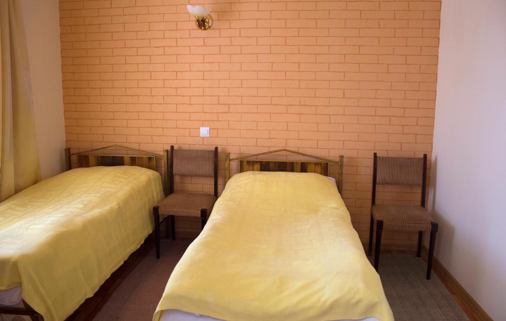 Armen's Guest House