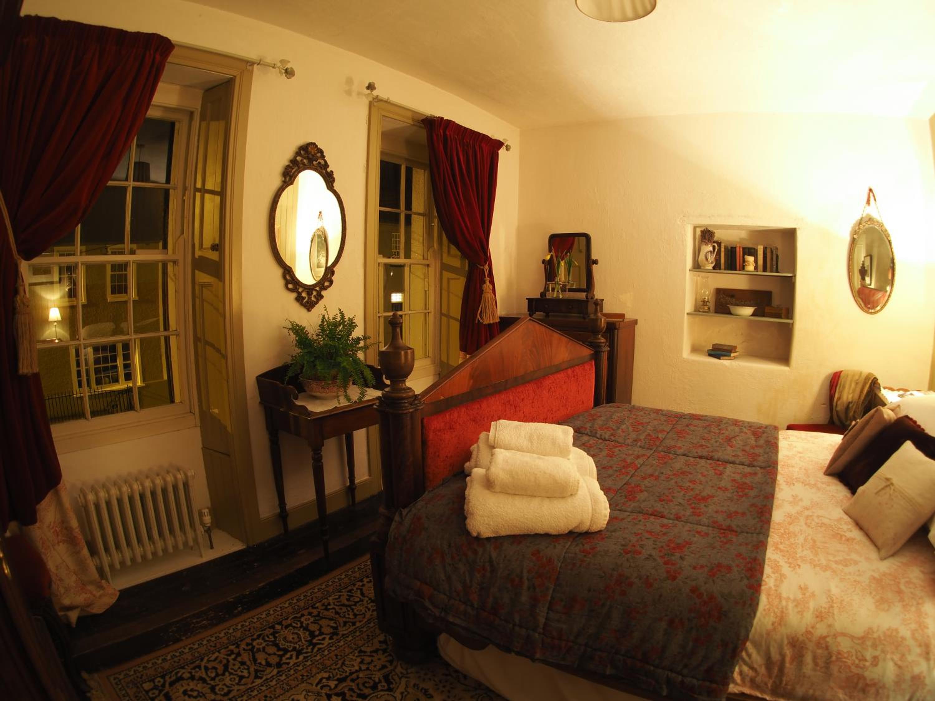 No.33 Coach House view 4