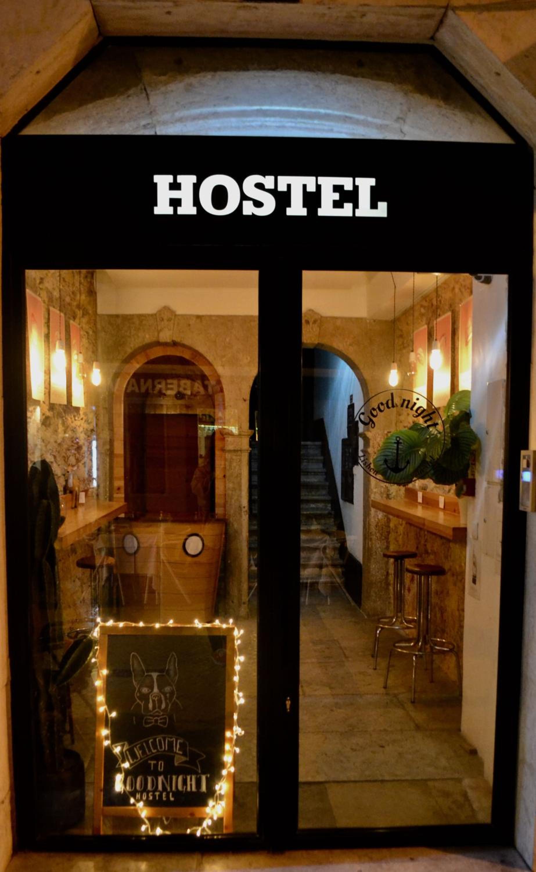 Goodnight Hostel 28