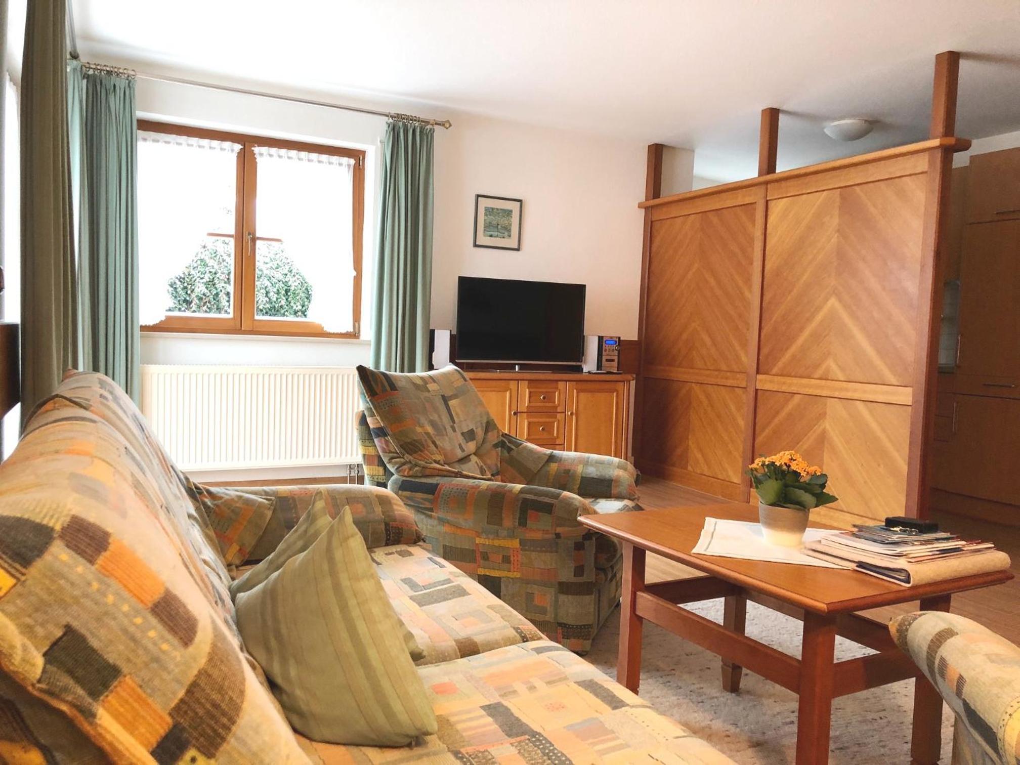 Haus Lupfer view 2