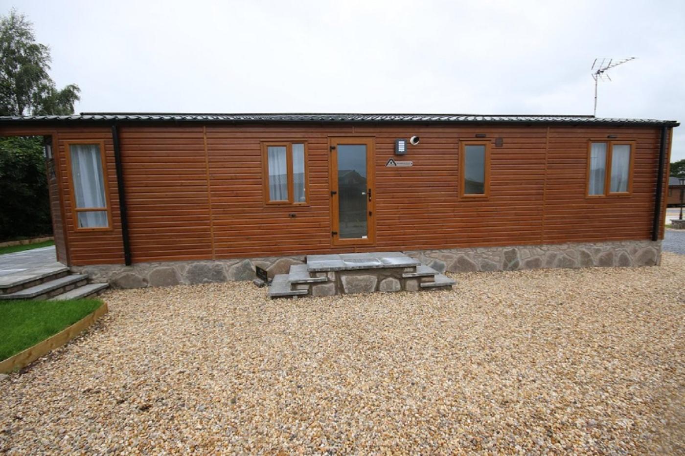 Hotel Shanthi Lodge - Image 1