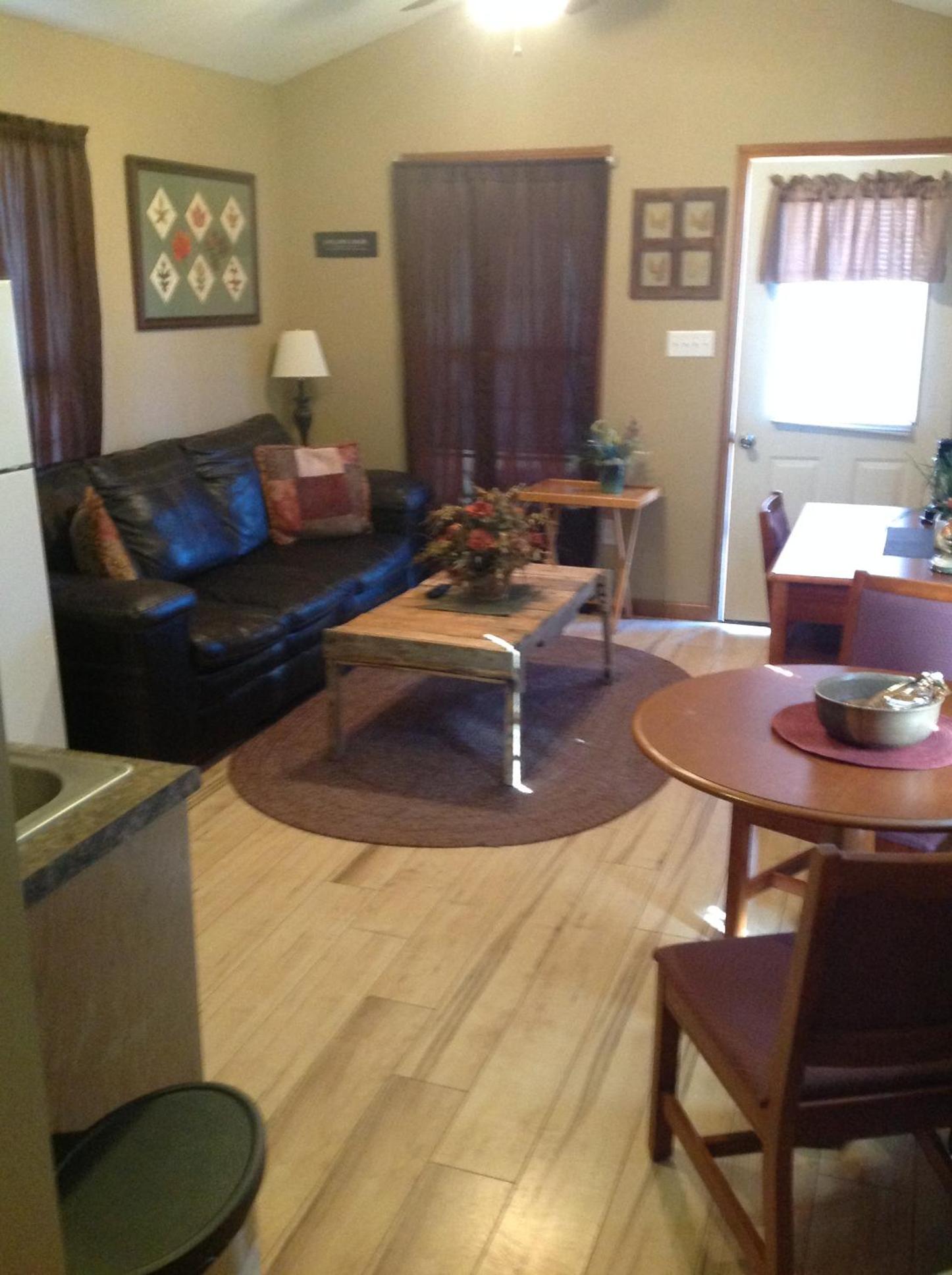 Qualla Cabins and Motel Cherokee near Casino