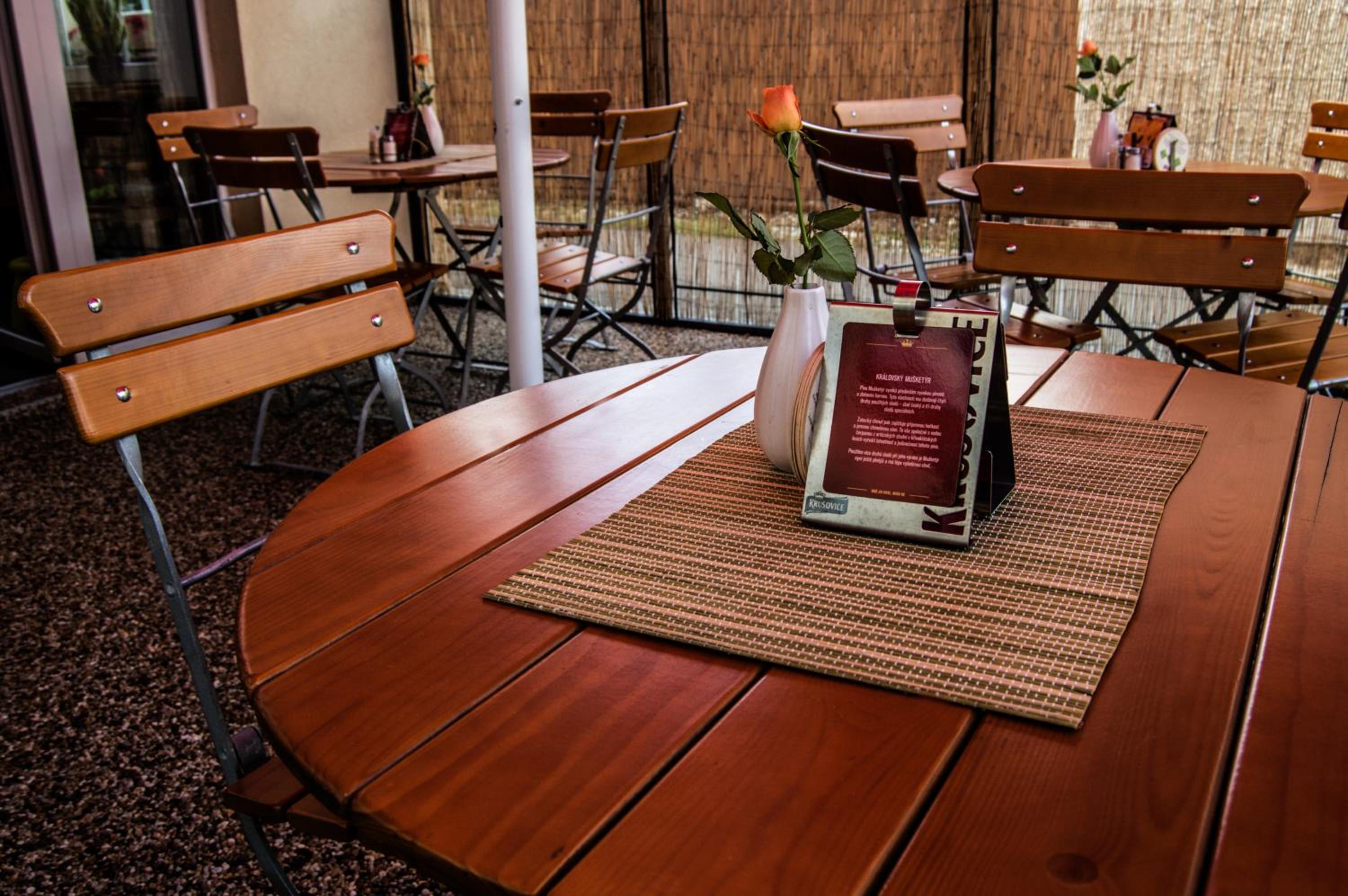Restaurace A Penzion Garnet
